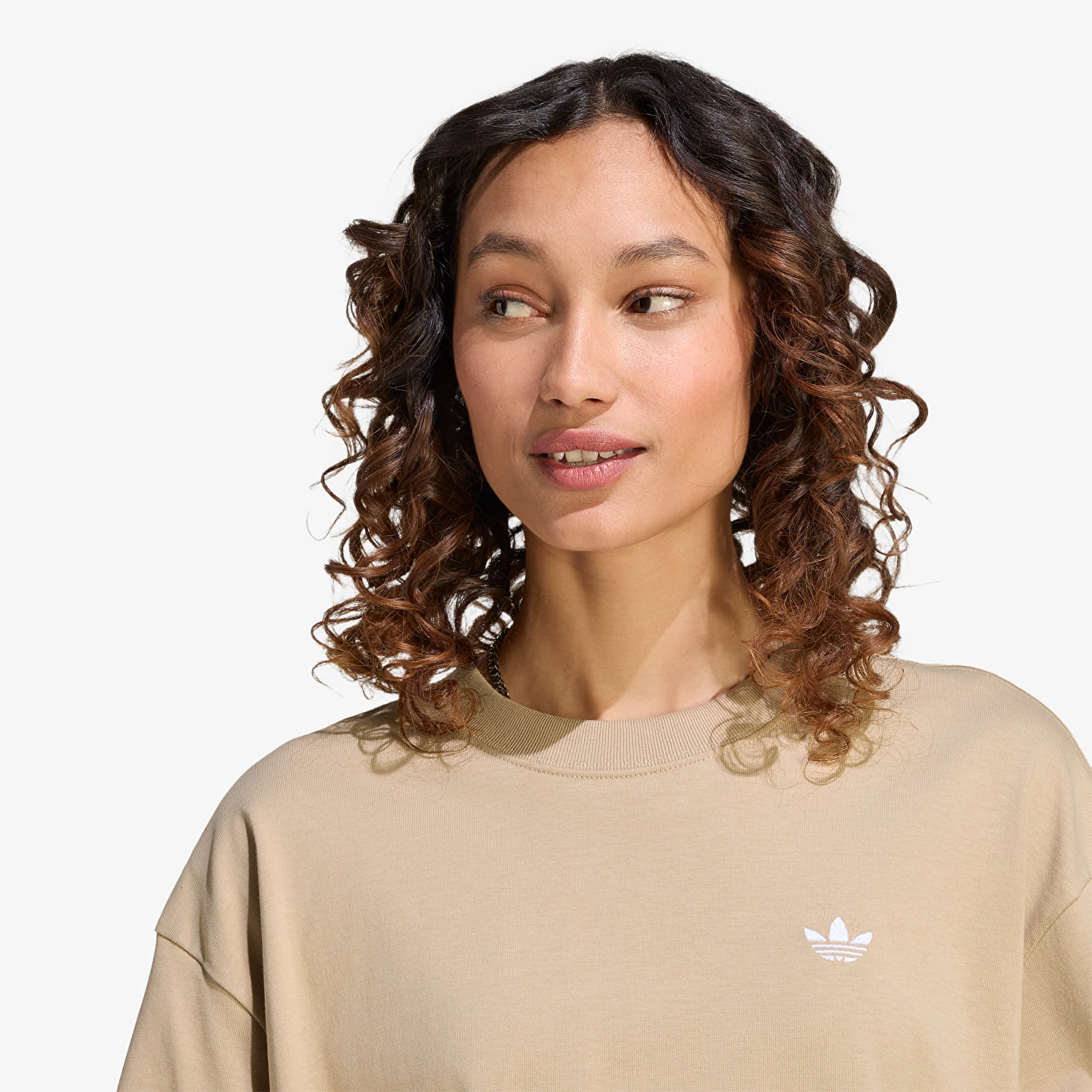 Tricouri femei adidas Essentials Boyfriend T-Shirt Khaki Three