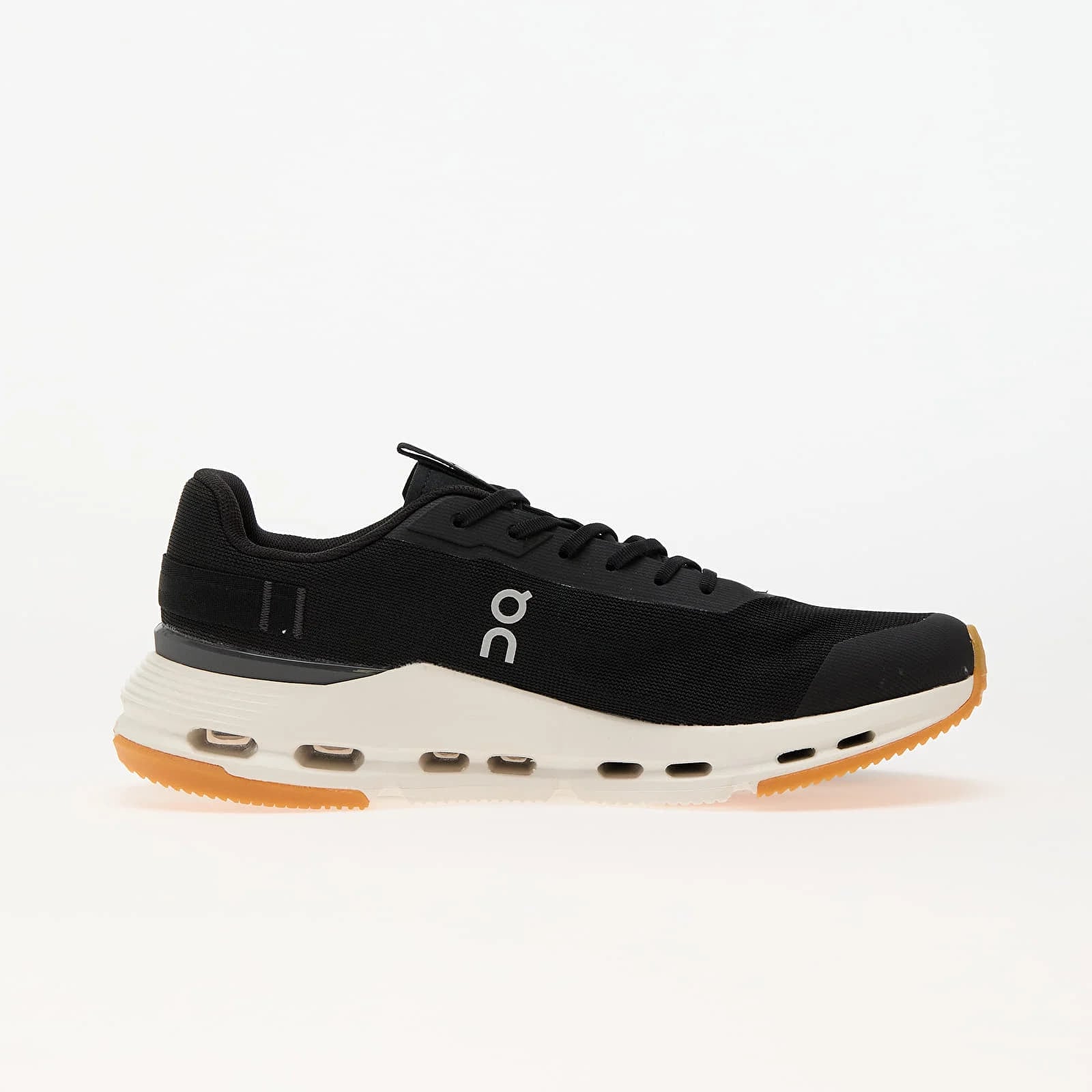 Vīriešu čības un apavi On M Cloudnova Form 2 Black/ Ivory