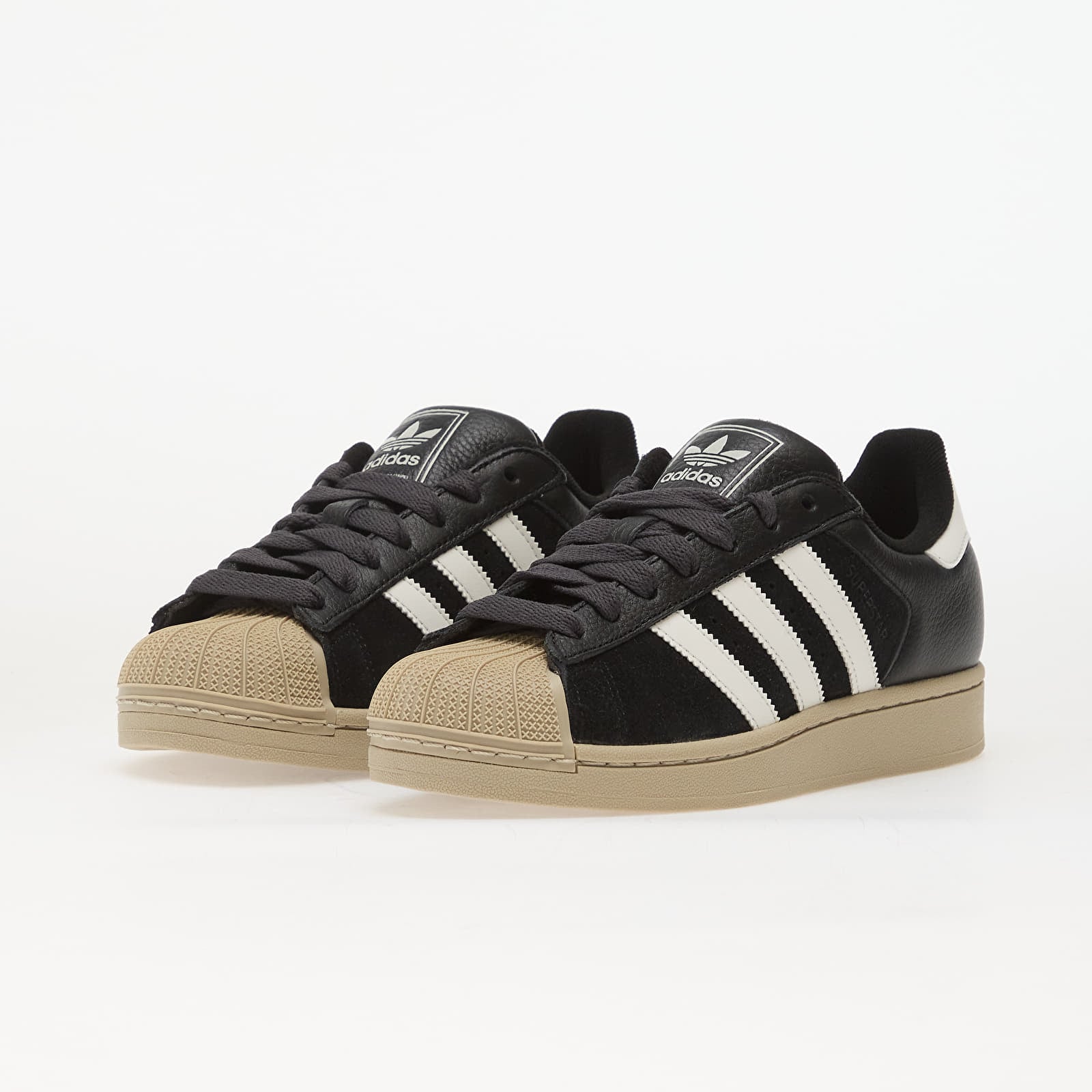 Turnschuhe und Schuhe für Männer adidas Superstar II Core Black/ Core White/ Khaki Three