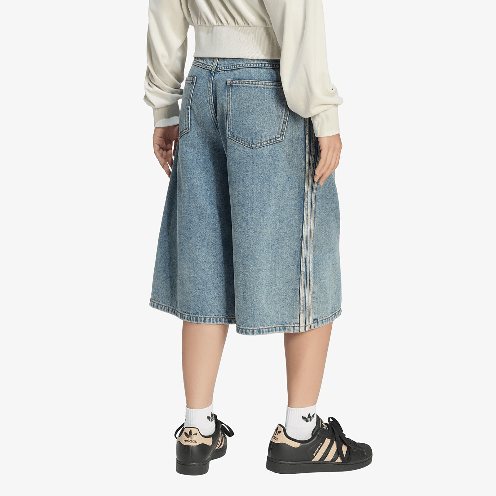 Sieviešu šorti adidas Mid Rise Denim Jorts Worn Blue Denim