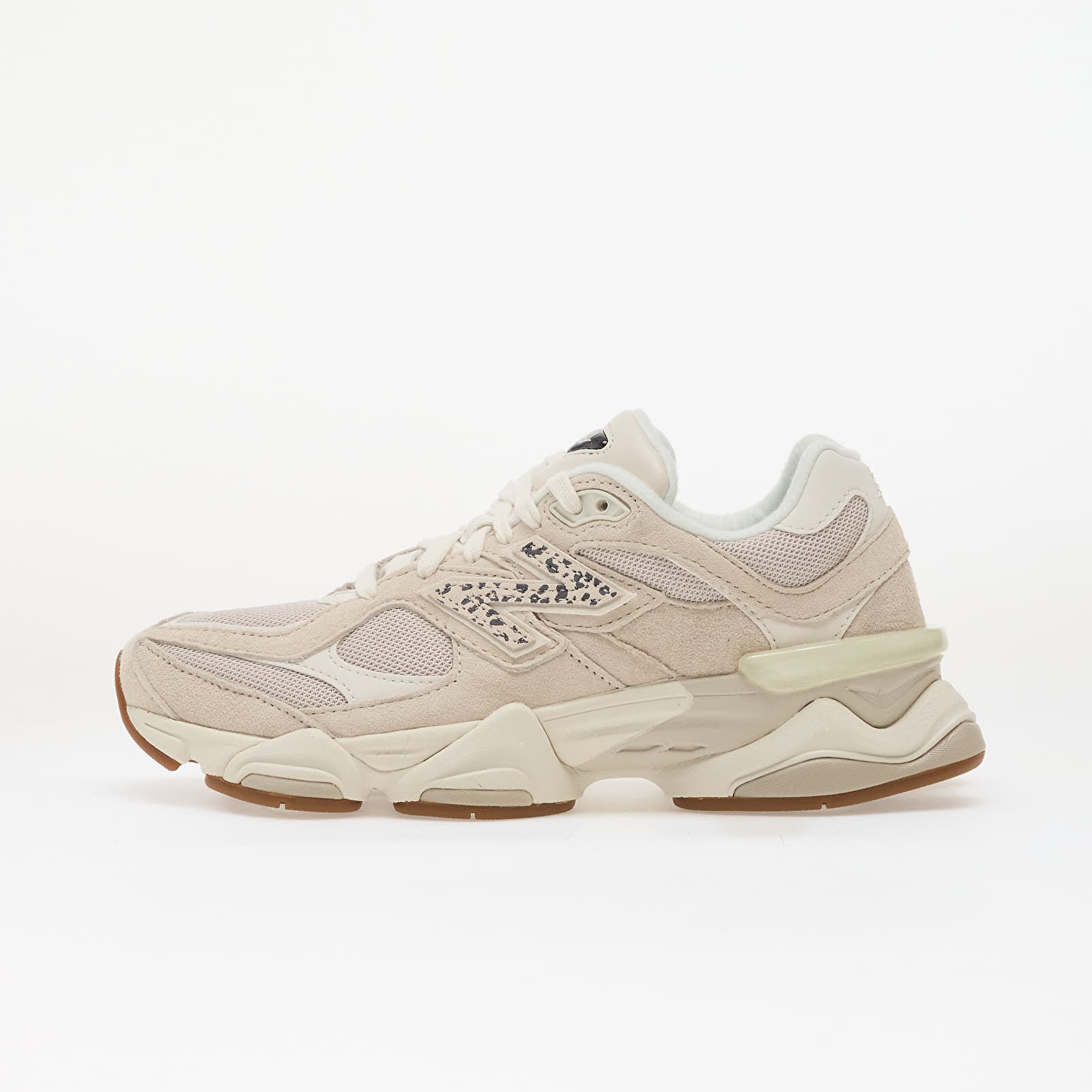 Ténis e sapatos para homem New Balance 9060 Moonbeam/ Sea Salt/ Black Asp