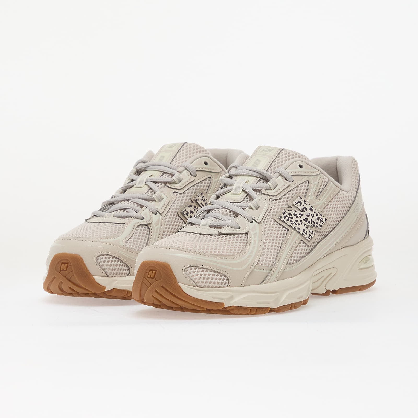 Turnschuhe und Schuhe für Männer New Balance 740 Moonbeam/ Sea Salt