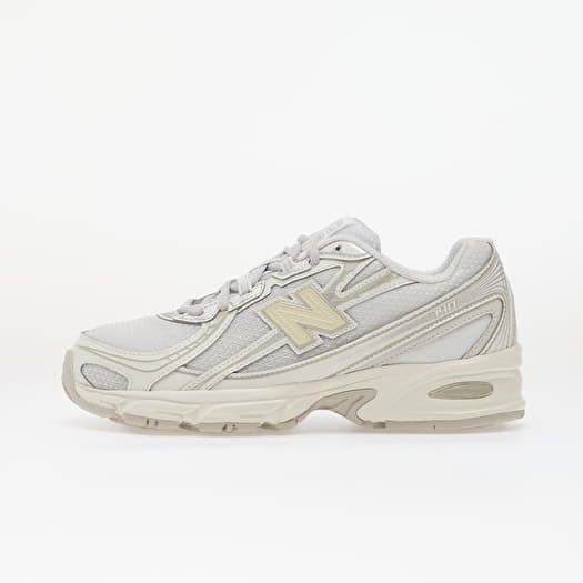 New Balance 740 White/ Silver Metallic