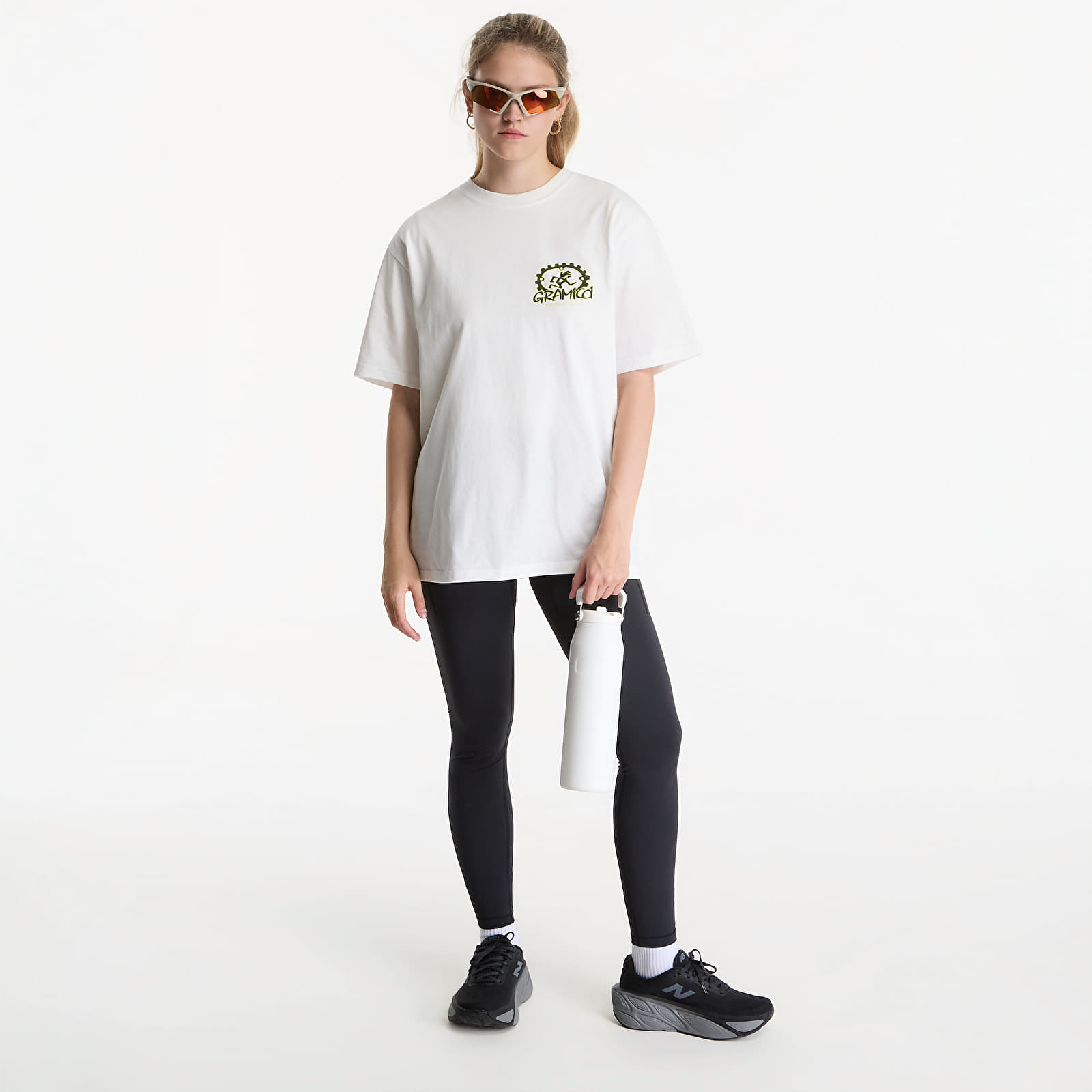 T-shirts homme Gramicci Equipped For Dirt Tee UNISEX White