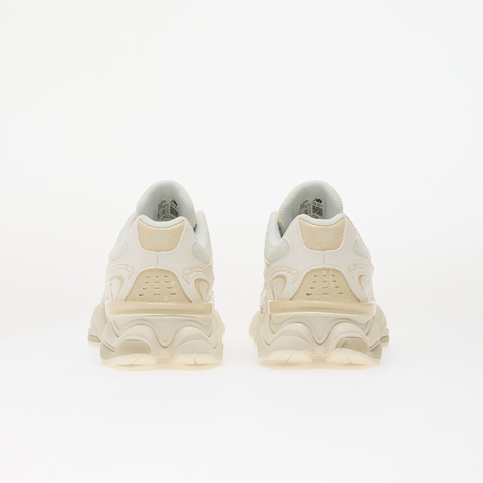 Men's sneakers and shoes New Balance 9060 Bone/ Sea Salt