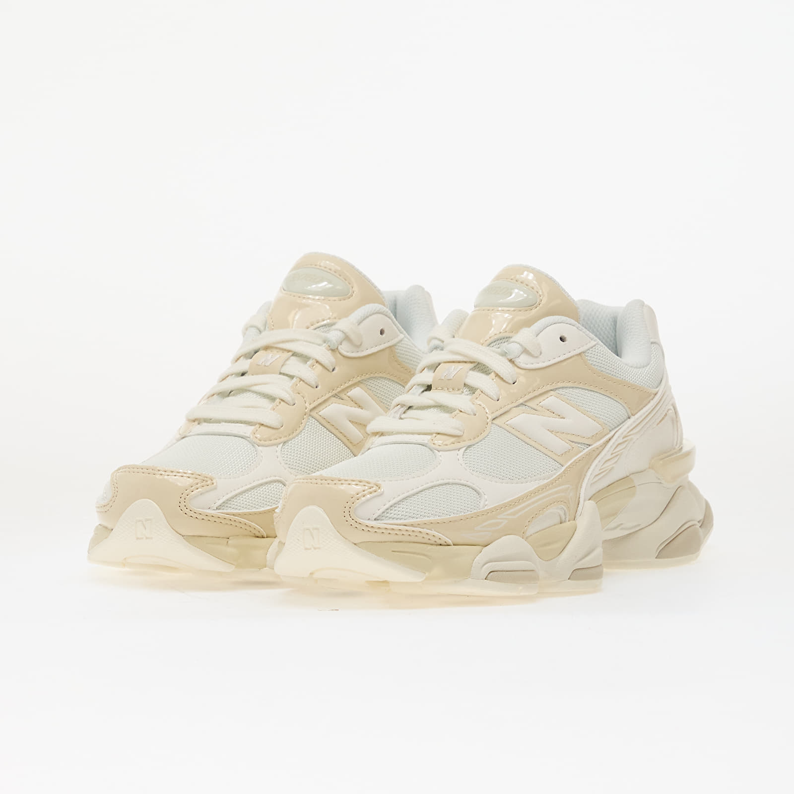 Men's sneakers and shoes New Balance 9060 Bone/ Sea Salt