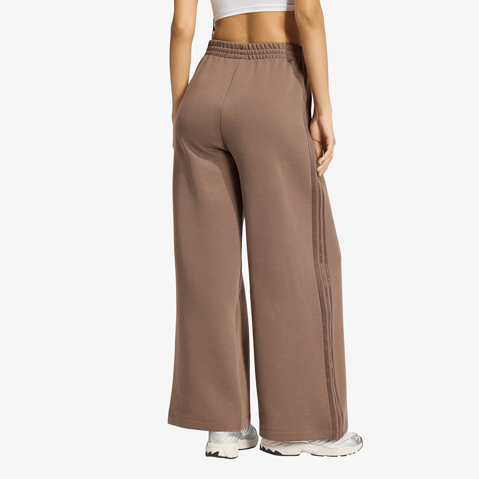 Tepláky adidas Spacer Track Pants Earth Strata