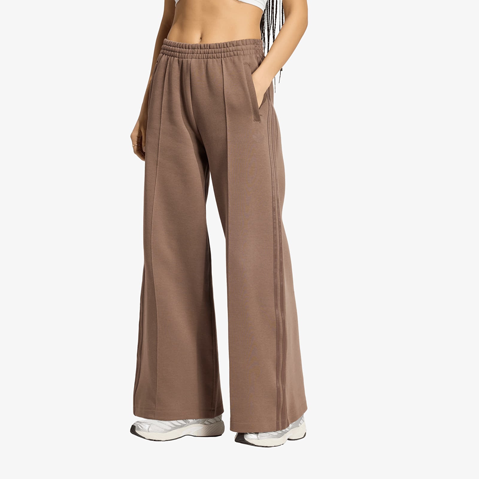 Tepláky adidas Spacer Track Pants Earth Strata