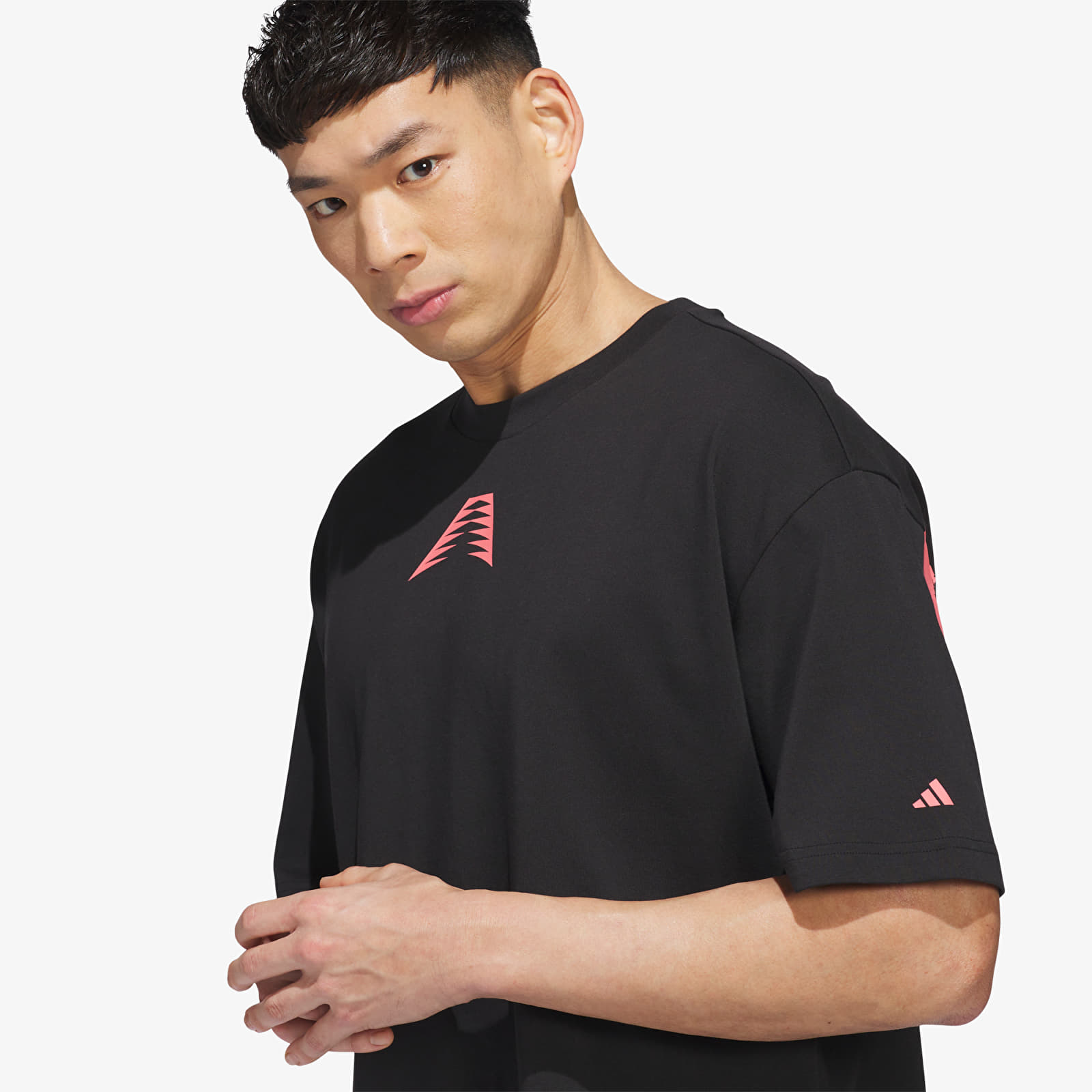 T-Shirts Männer adidas Anthony Edwards Believe That Tee Black/ Solar Turbo