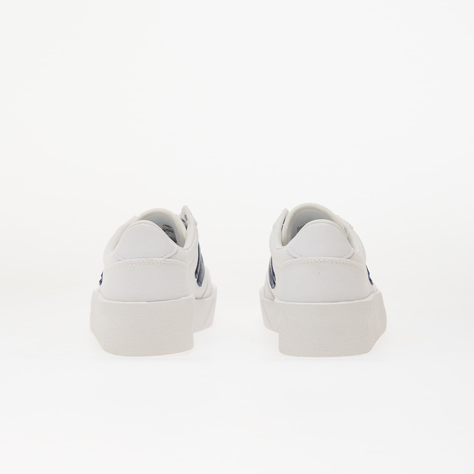 Ténis e sapatos para homem New Balance 750 White/ Nb Navy