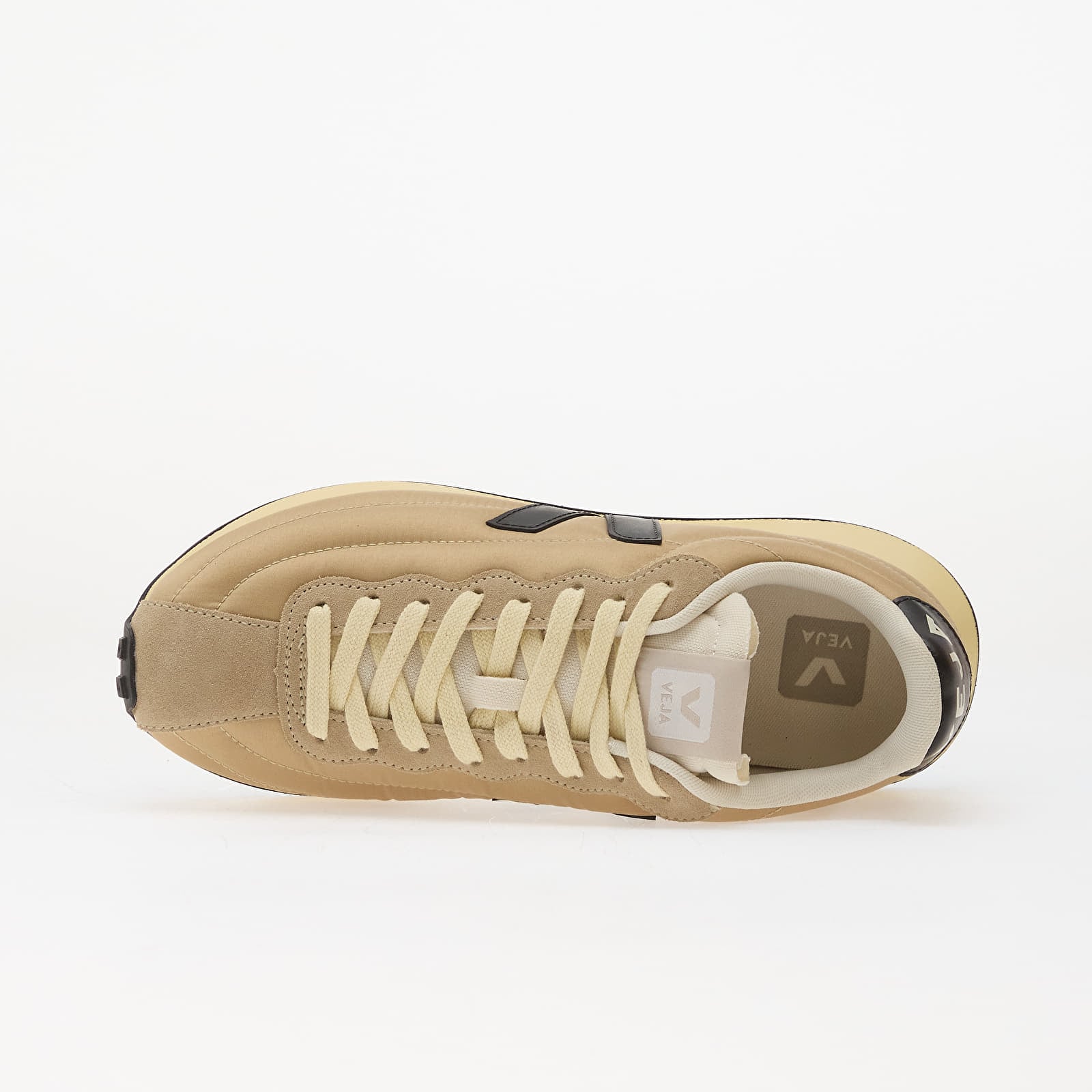 Жіноче взуття Veja Belem Nolyn Almond/ Black