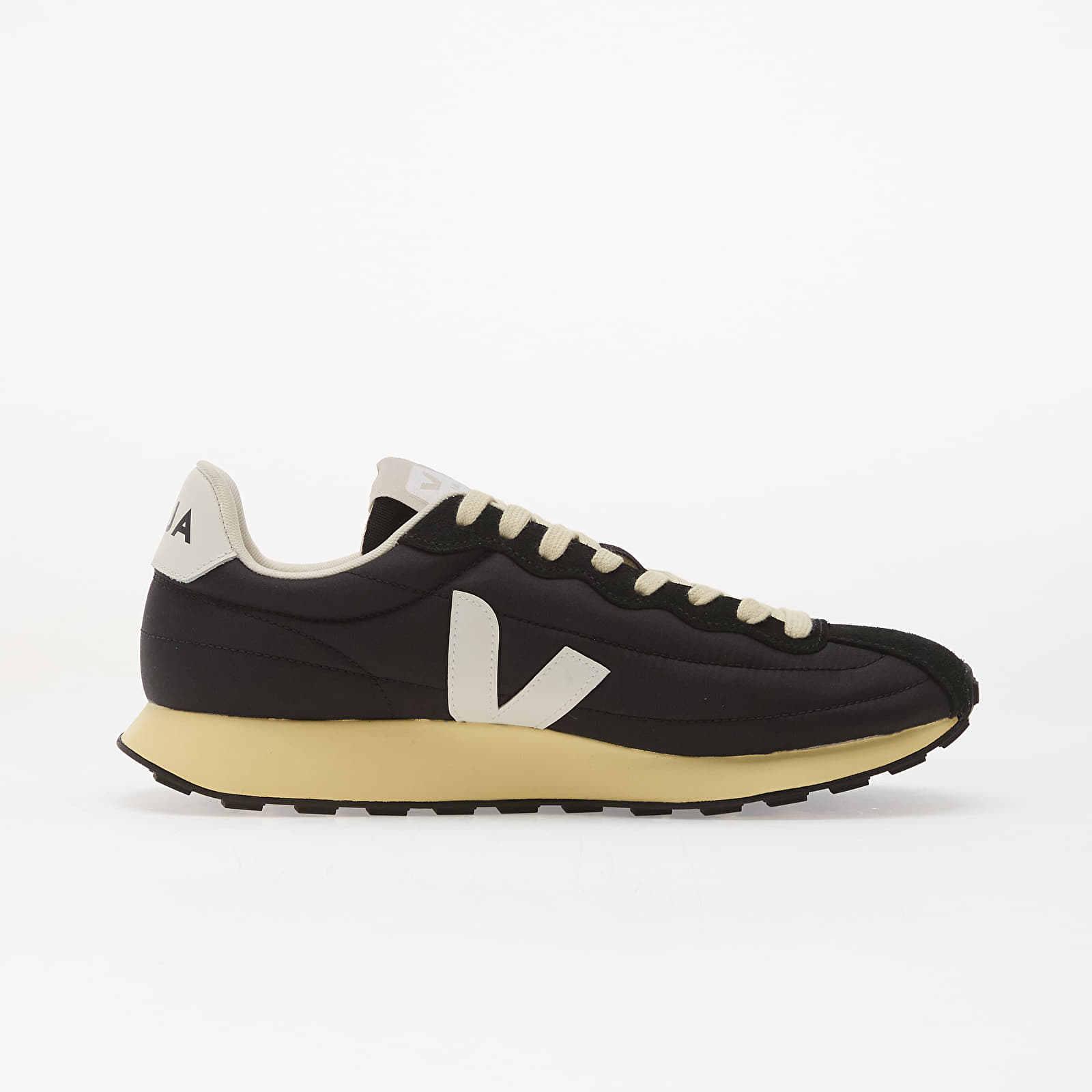 Жіноче взуття Veja Belem Nolyn Black/ White