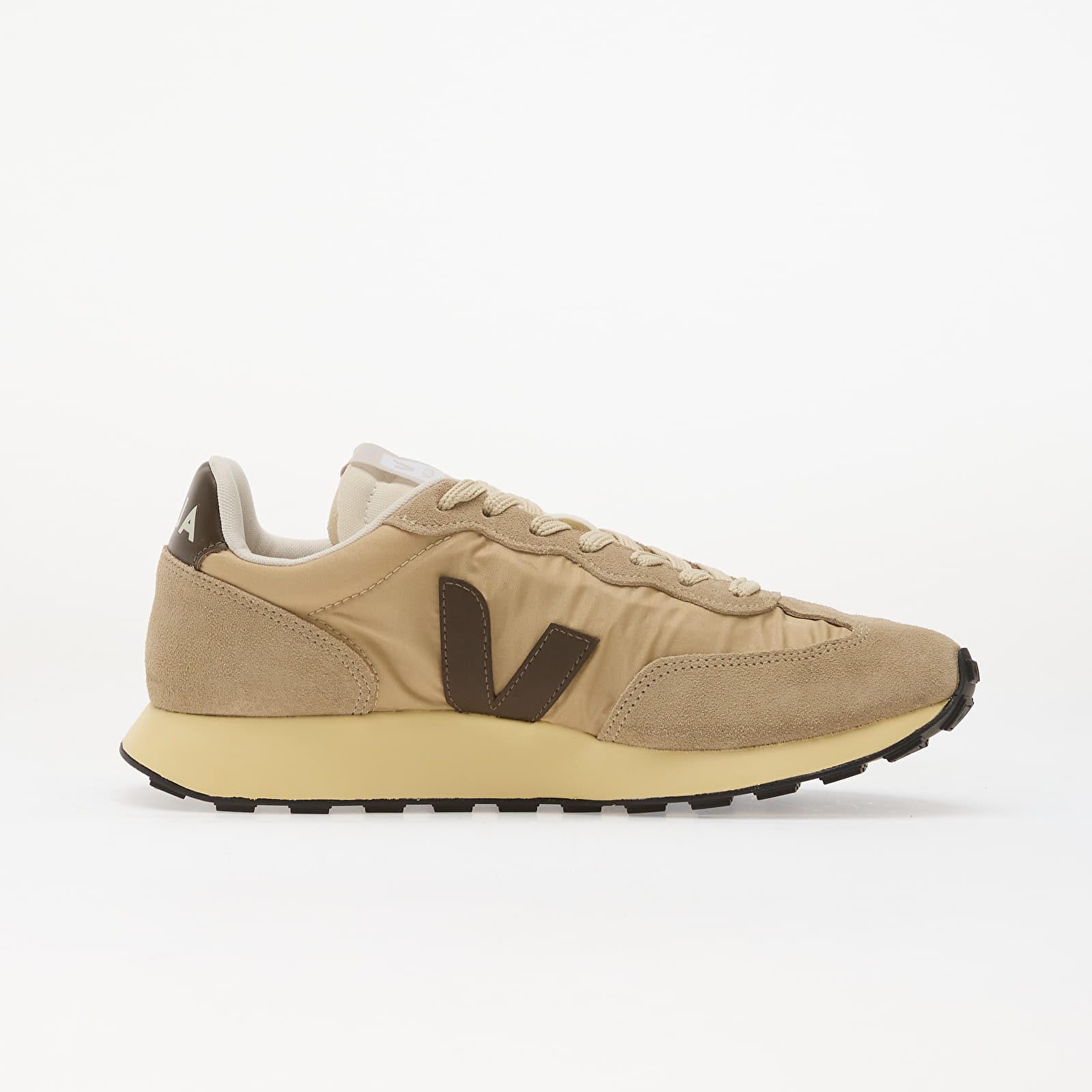 Joggesko og sko for kvinner Veja Rio Branco II Li Nolyn Almon Sahar Almond/ Sahara/ Eagle