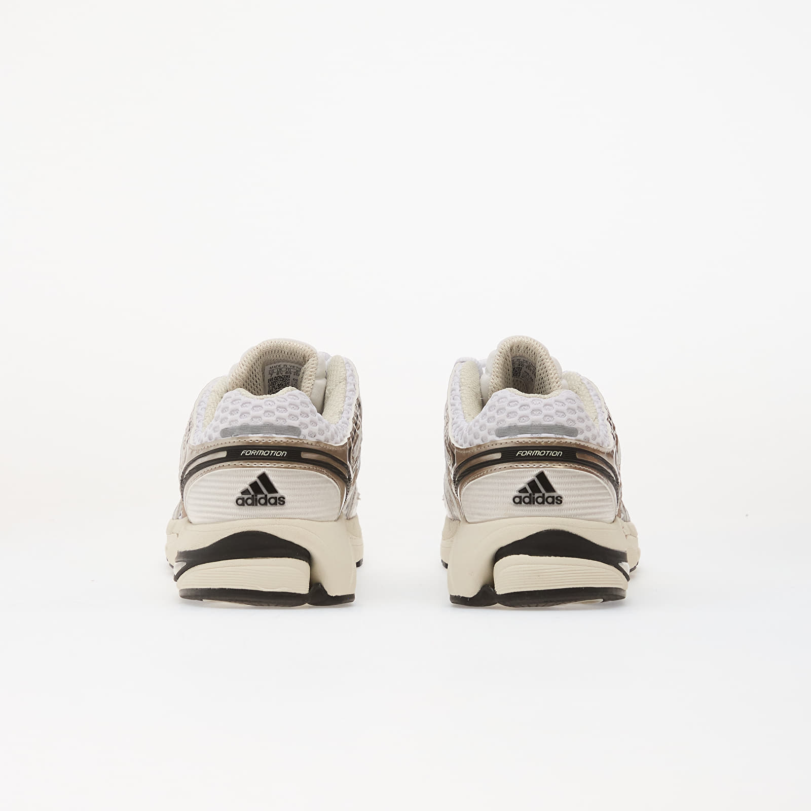Turnschuhe und Schuhe für Männer adidas Adistar Control 5 Ftwr White/ Orbit Grey/ Champagne Met.