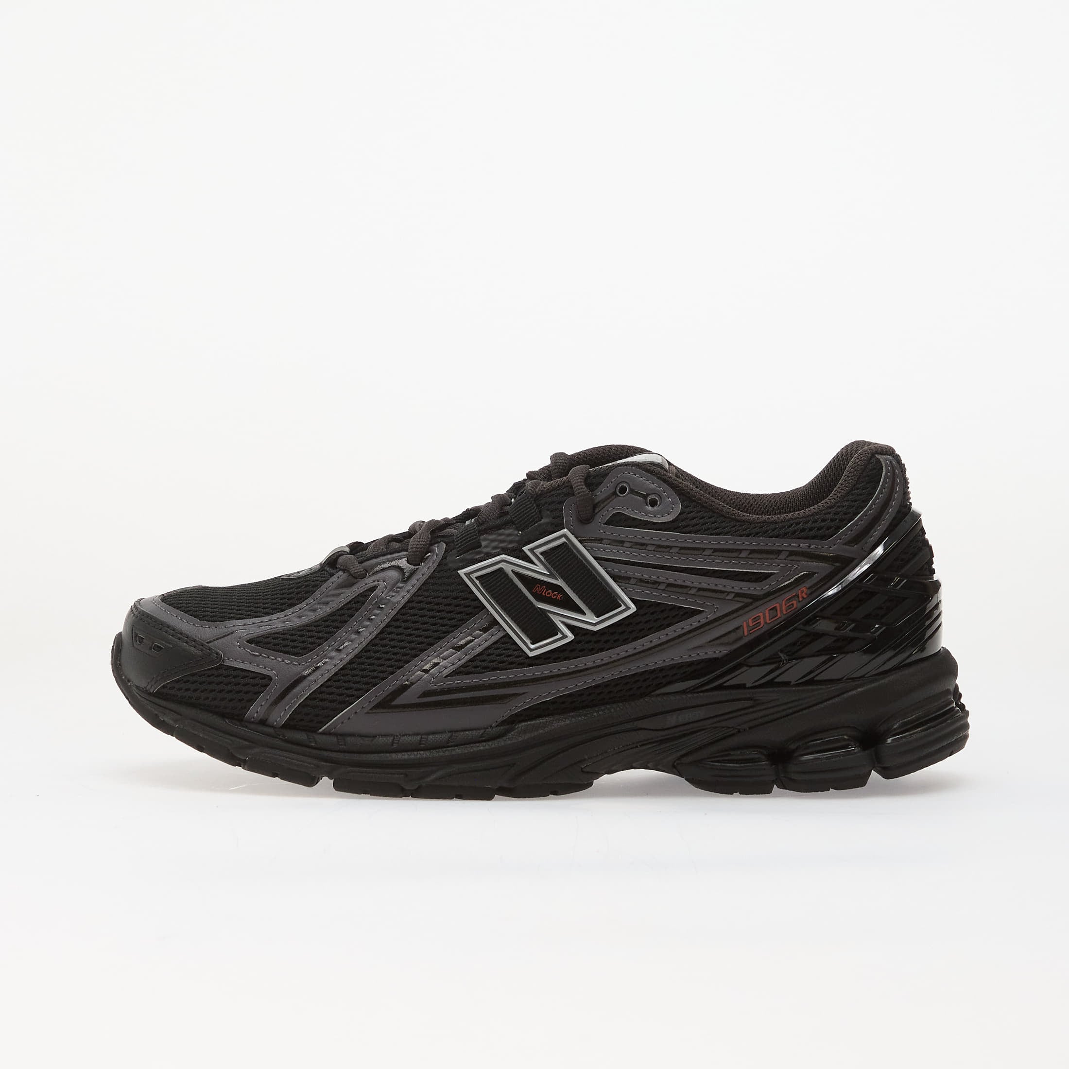 Сникърси New Balance 1906R Black/ Hot Tomato EUR 42.5