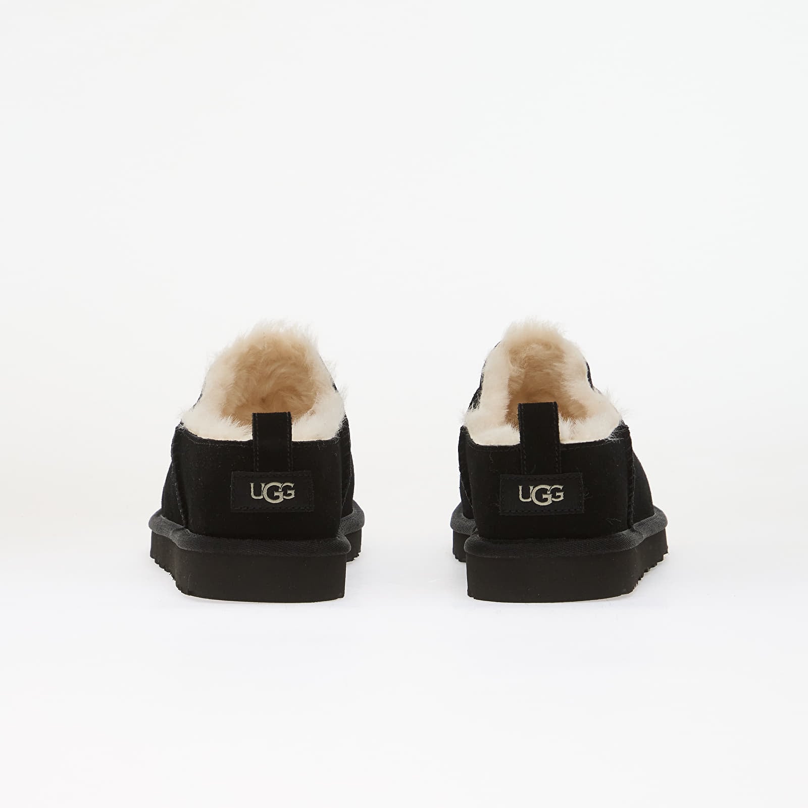 Chaussures et baskets homme UGG M Classic Micro Black