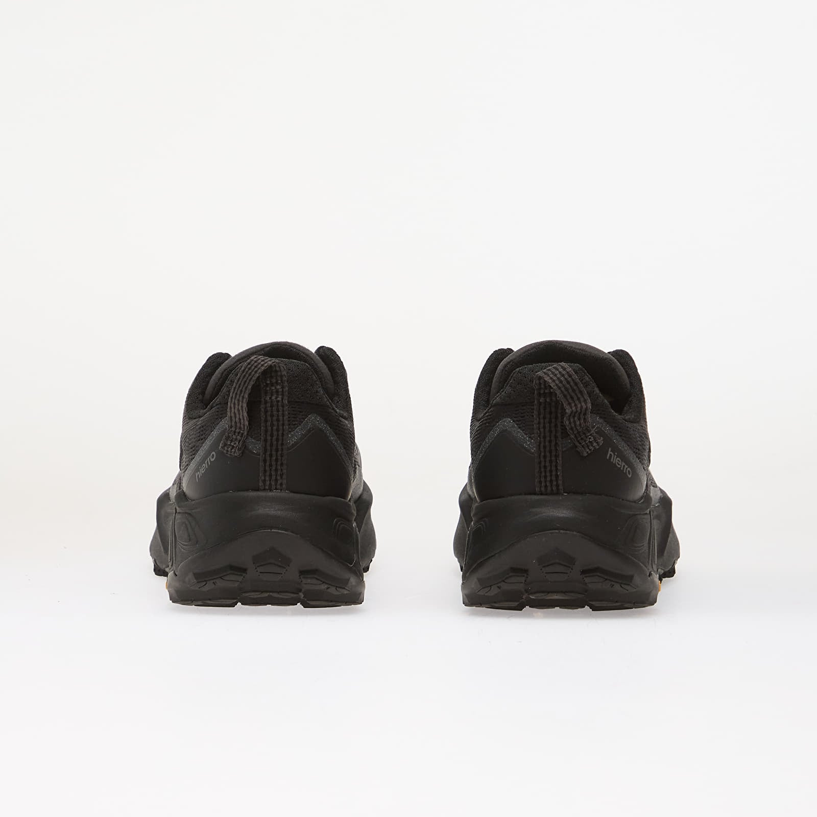 Sneakers och skor för män New Balance MTHIER Black Cement/ Black Z9