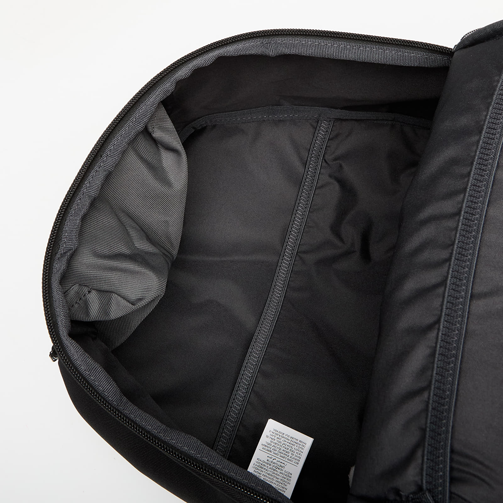 Мужские рюкзаки Nike Heritage Sweep Backpack 25L Black/ Black/ White