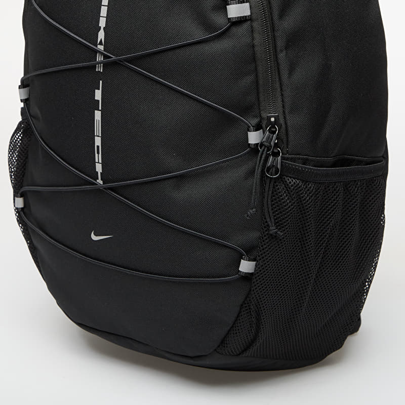 Heren rugzakken Nike Heritage Sweep Nike Tech Backpack 25L Black