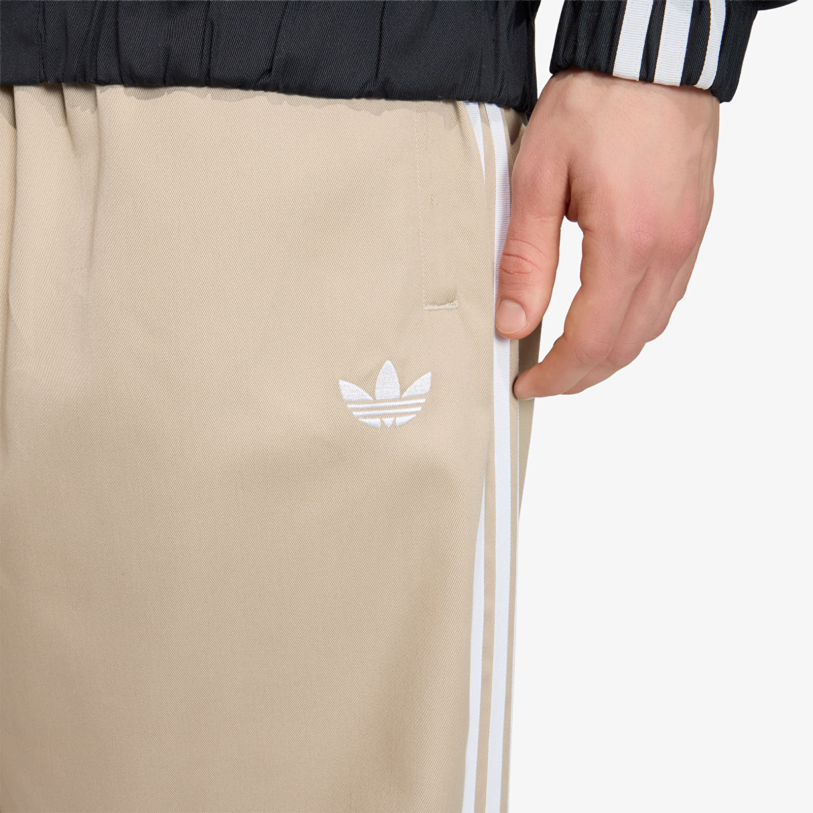 Hosen für Männer adidas Adicolor SST Cotton Twill Pants Khaki Three