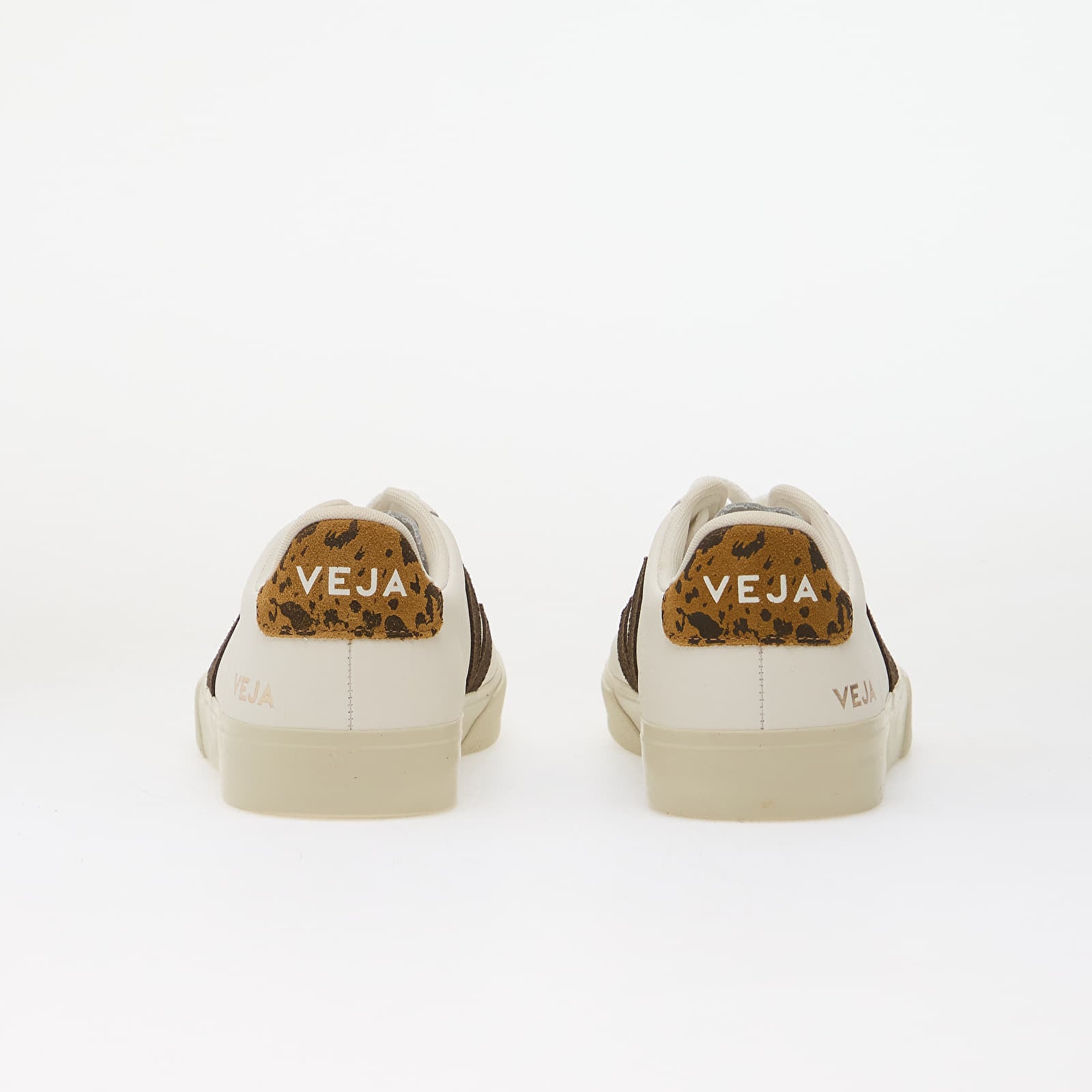 Naiste tossud ja kingad Veja Campo Leath White/ Camel-Wild-Country