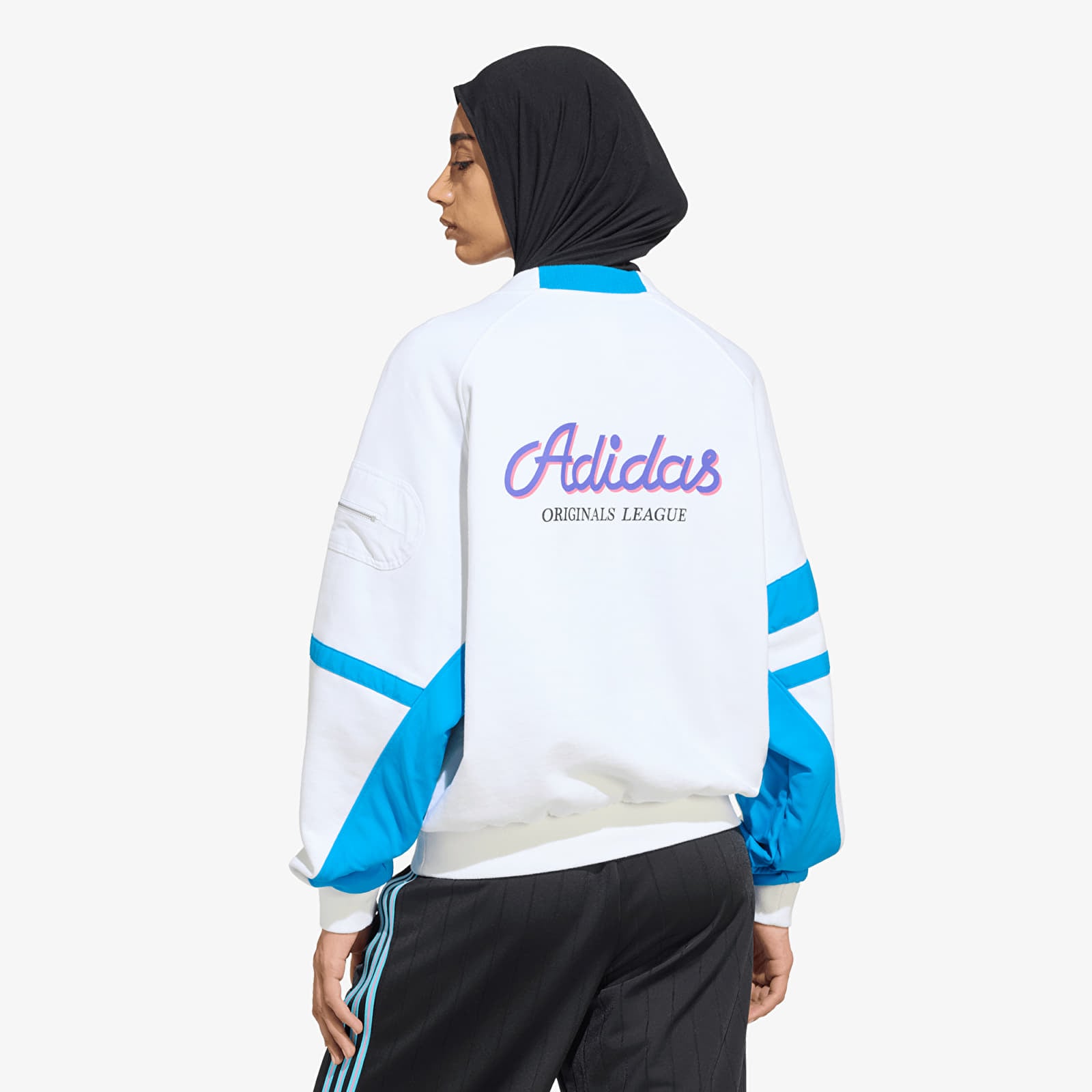 Sweatshirts für Frauen adidas Archive Sweater Baseball White/ Bright Blue
