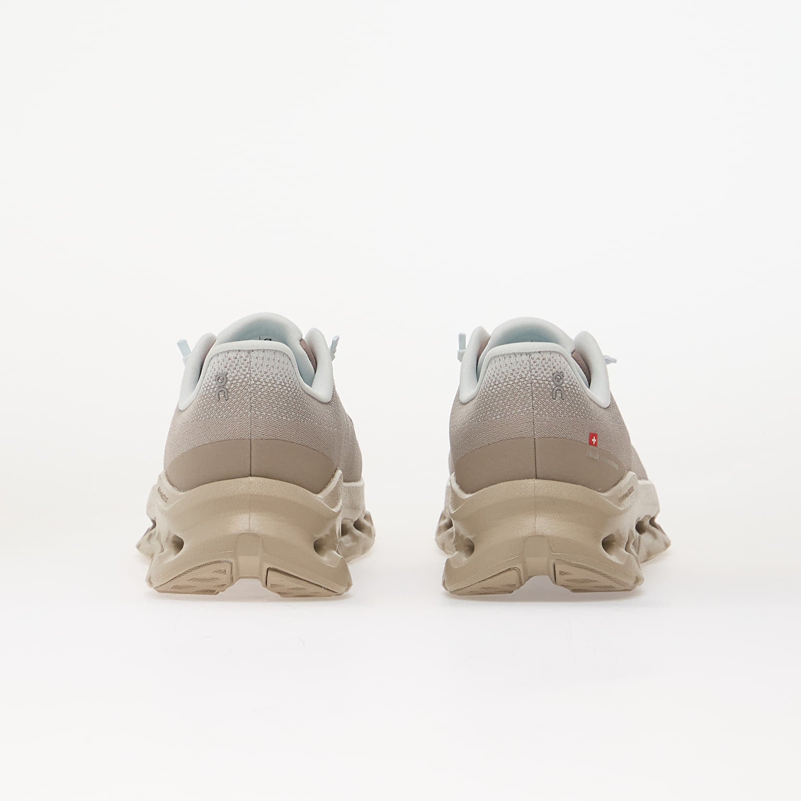 Women's sneakers and shoes On W Cloudtilt Cinder/ Iceberg