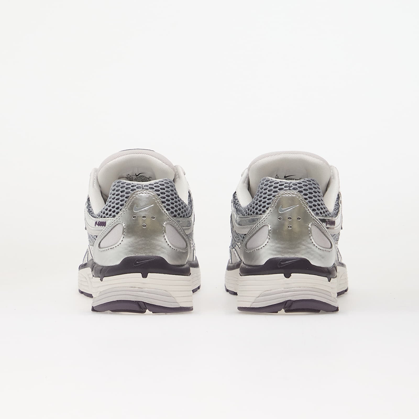 Joggesko og sko for kvinner Nike P-6000 Vast Grey/ Dark Raisin-Metallic Silver