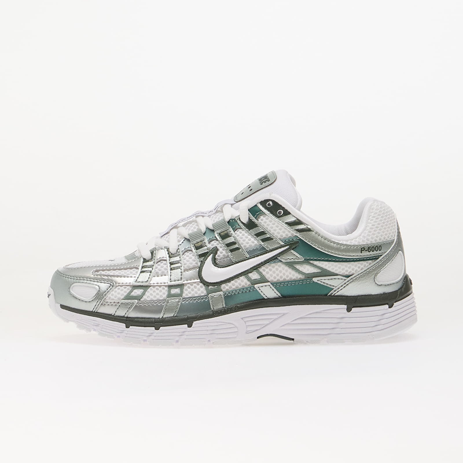 Chaussures et baskets femme Nike P-6000 White/ White-Mica Green-Camo Green