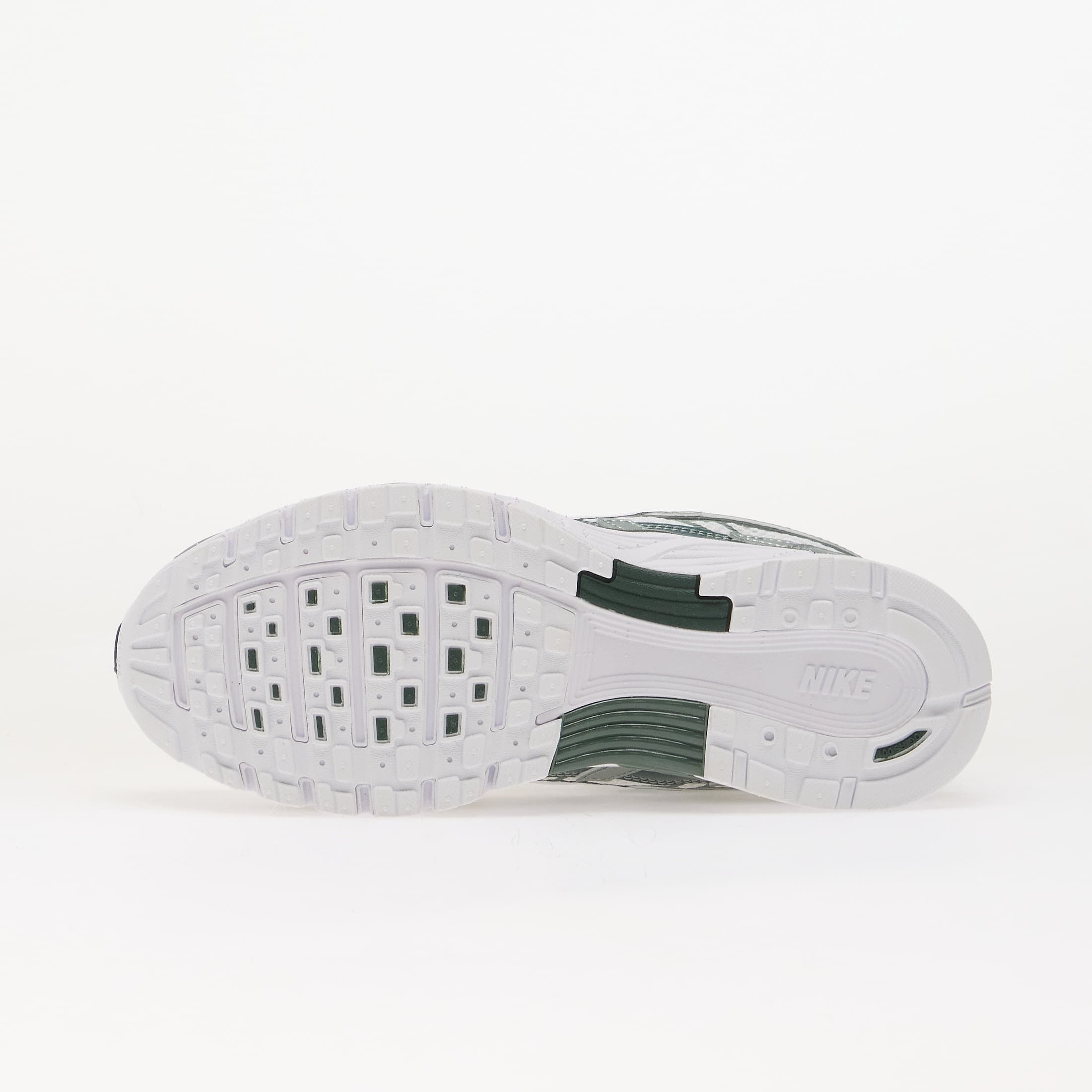 Sneakers Nike P-6000 White/ White-Mica Green-Camo Green EUR 38