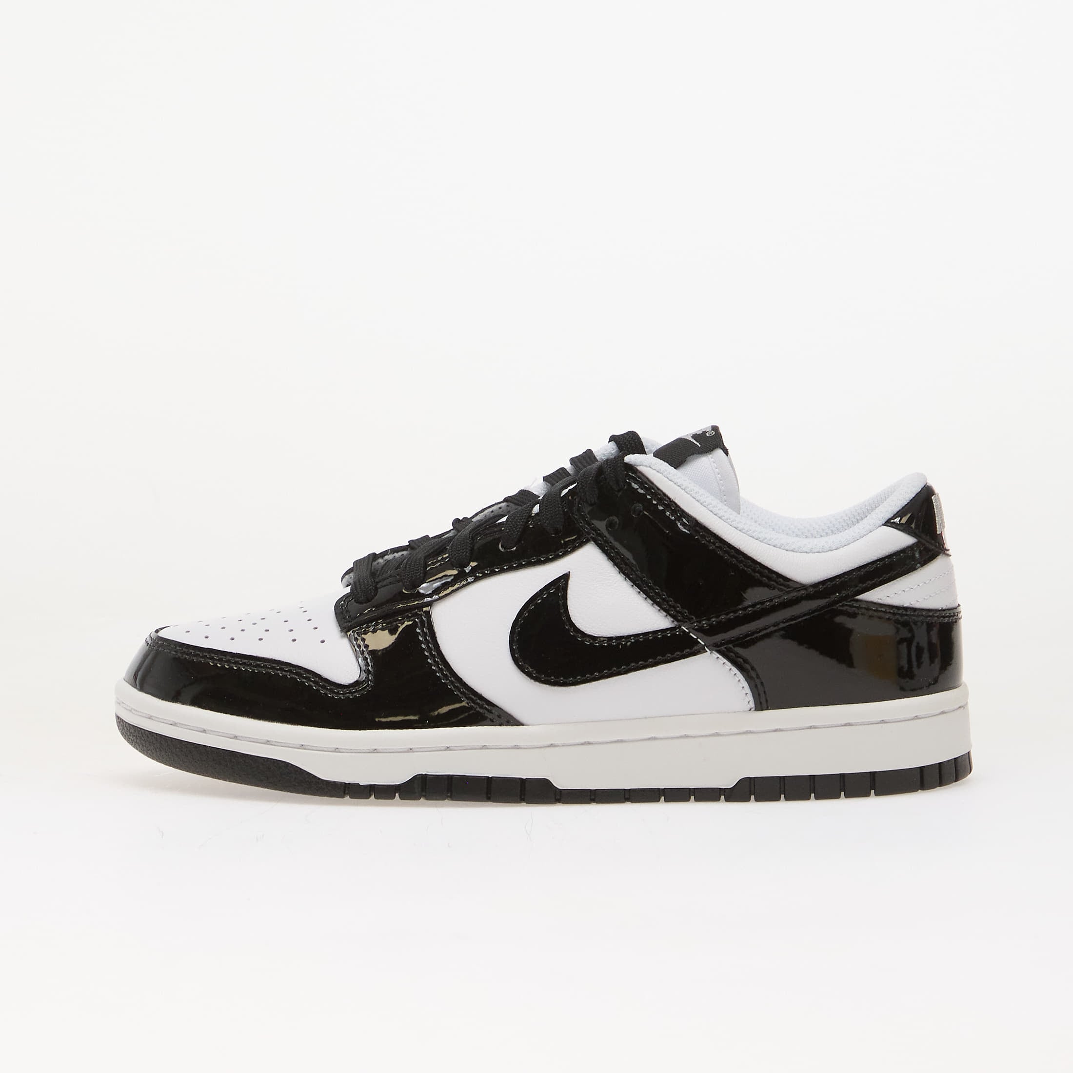 Сникърси Nike Dunk Low SE White/ Black-White-Metallic Silver EUR 44.5