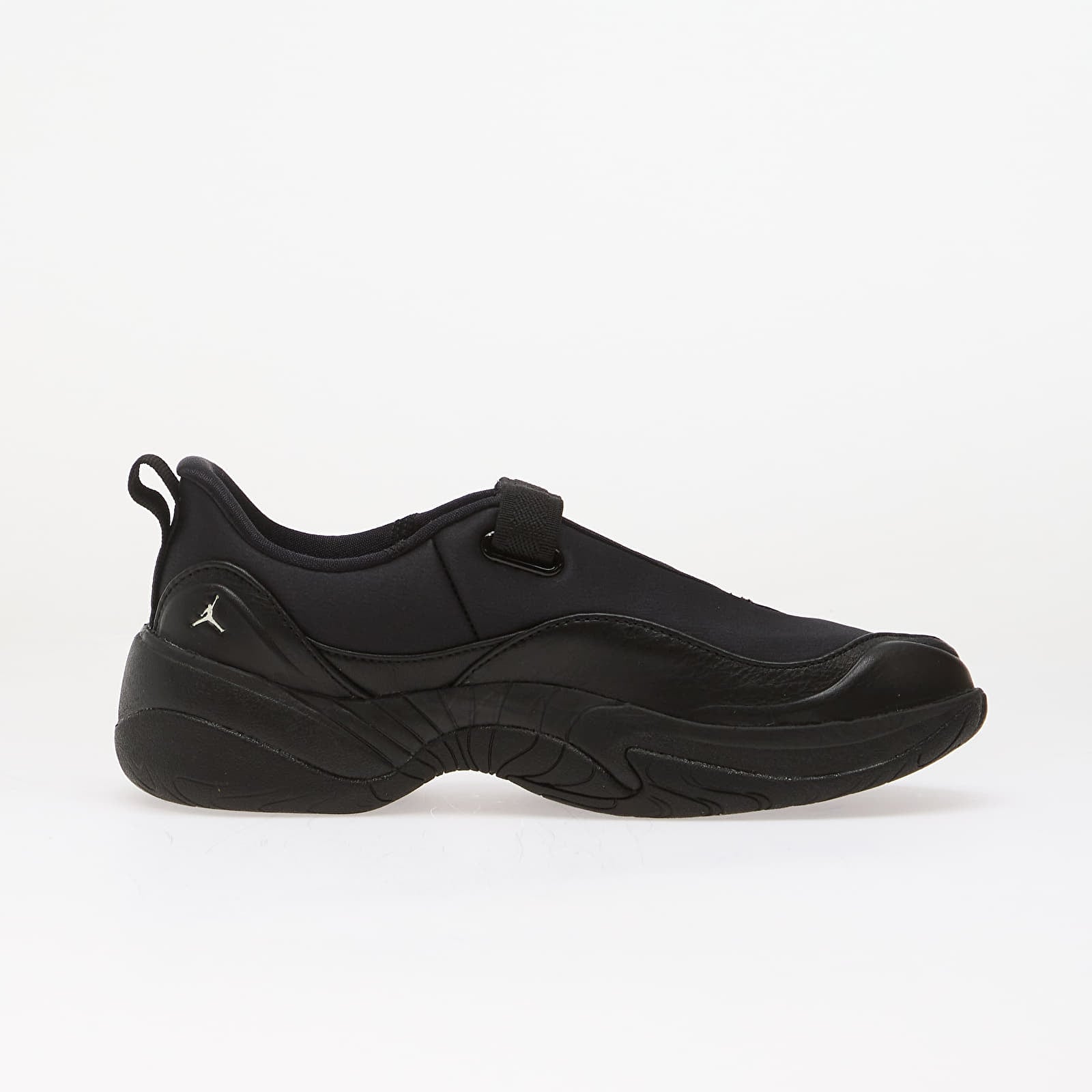 Naisten lenkkarit ja kengät Jordan Pointe Black/ Anthracite-Summit White