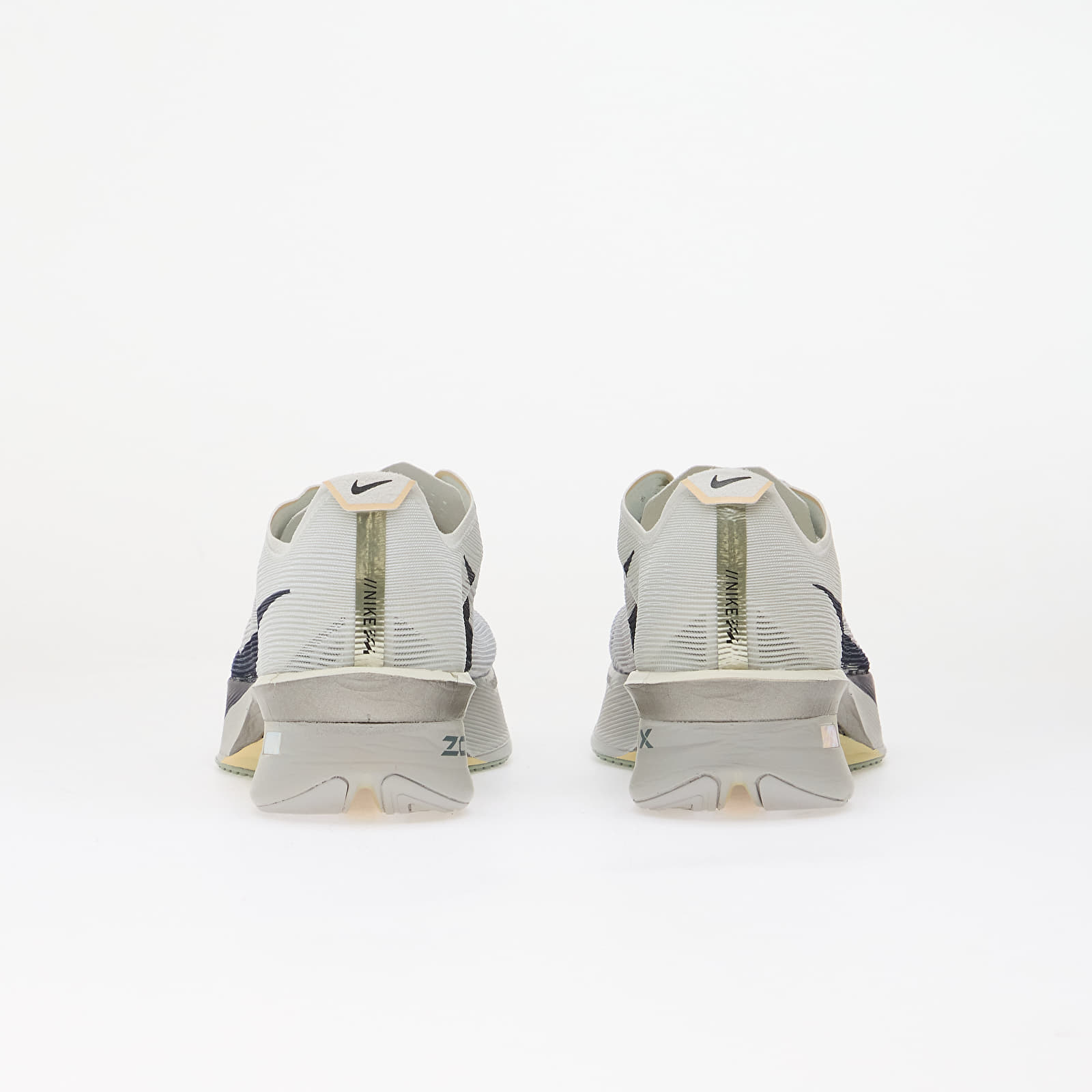 Мужская обувь Nike Vaporfly 4 Spruce Aura/ Dark Obsidian-Grey Fog