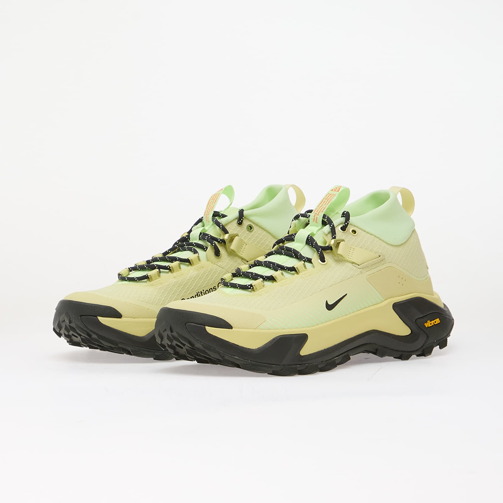 Ženske tenisice ACG Zegama Hike Life Lime/ Dk Smoke Grey-Barely Volt