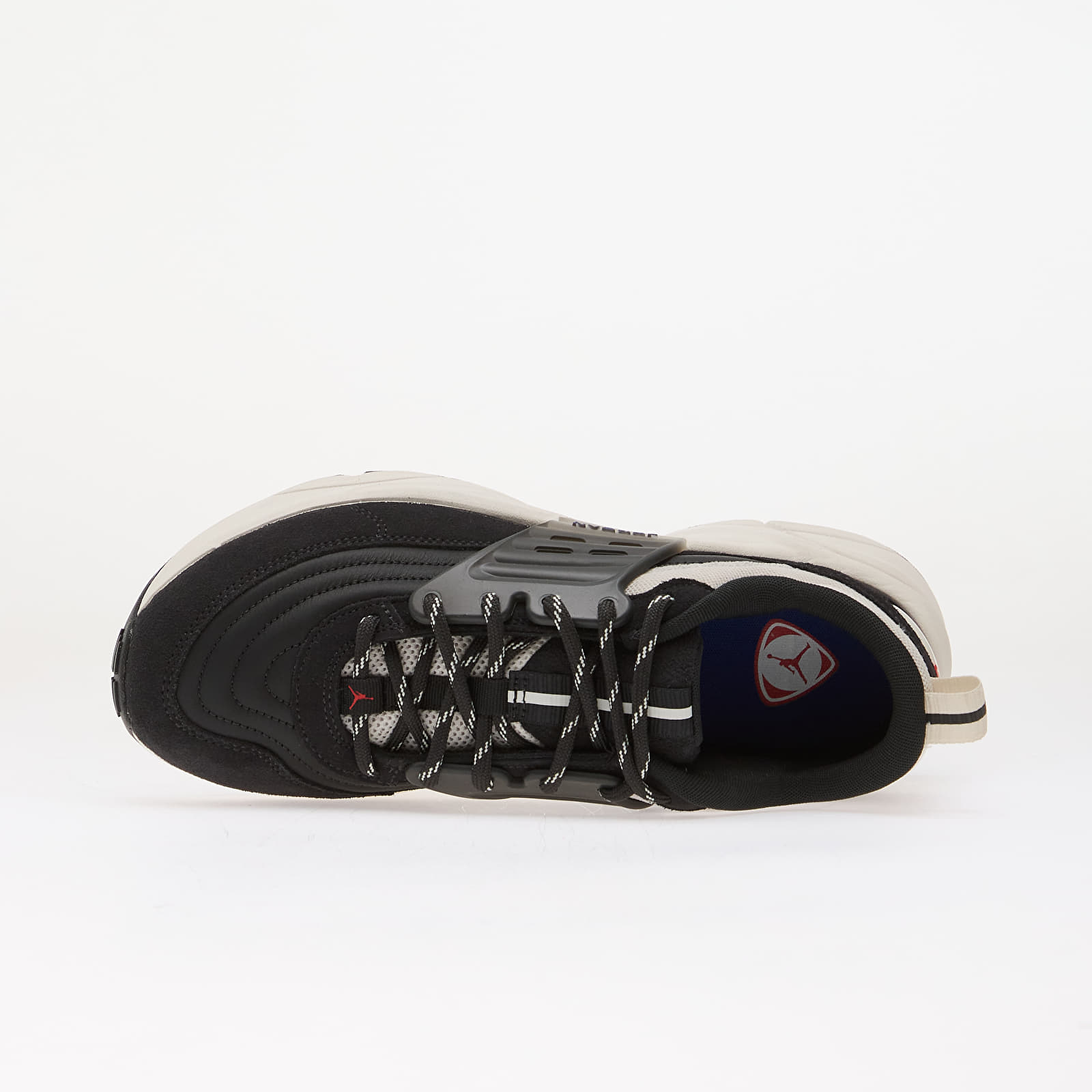 Herenschoenen Jordan Trunner O/S SE Off Noir/ University Red-Phantom