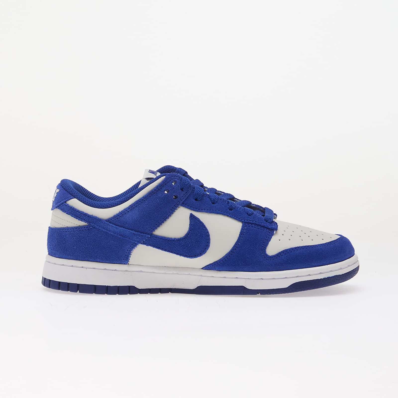 Ženski čevlji Nike Dunk Low Suede Old Royal/ Old Royal-Photon Dust-White