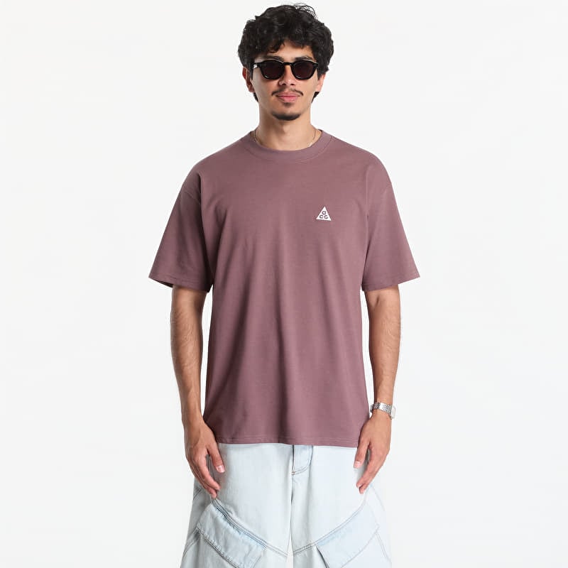 Tričko Nike ACG Short-Sleeve T-Shirt Tattoo