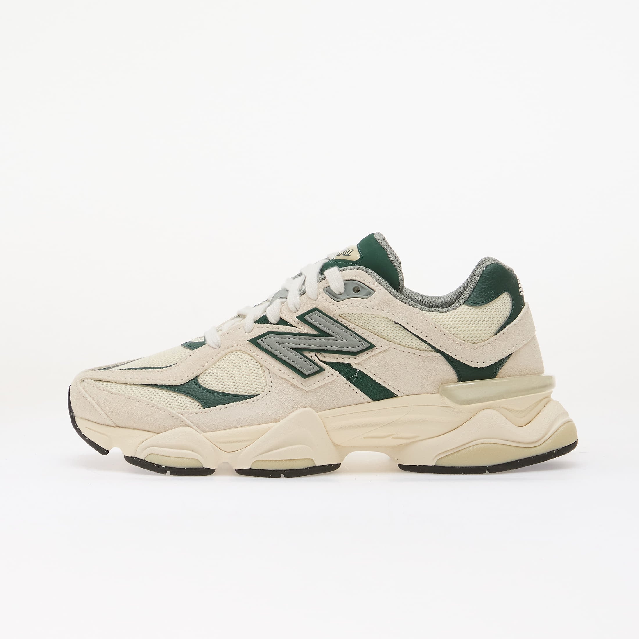 Baskets New Balance 9060 Nightwatch Green Angora EUR 38 175 €