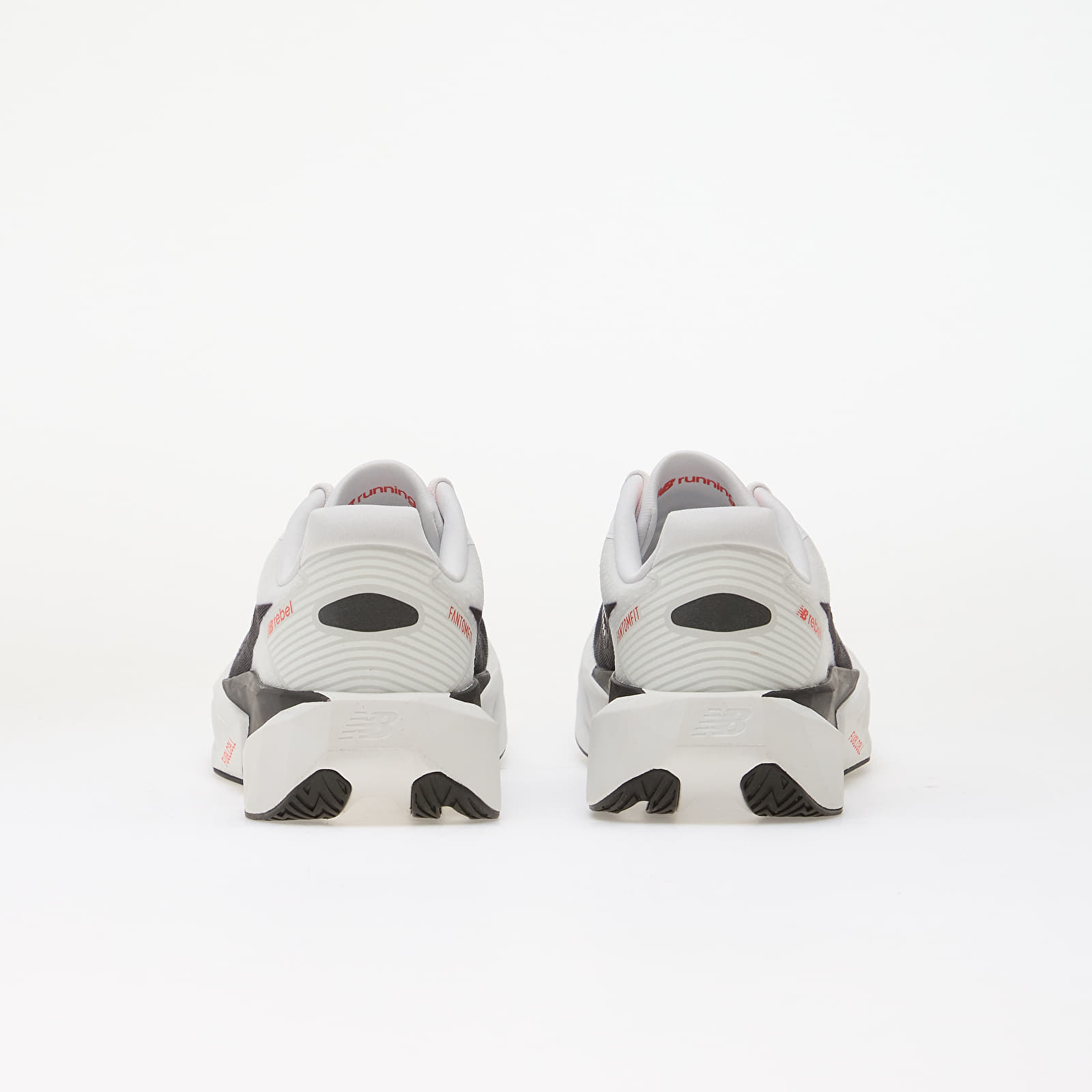 Sneakers och skor för män New Balance FuelCell Rebel v5 White/ Neo Flame