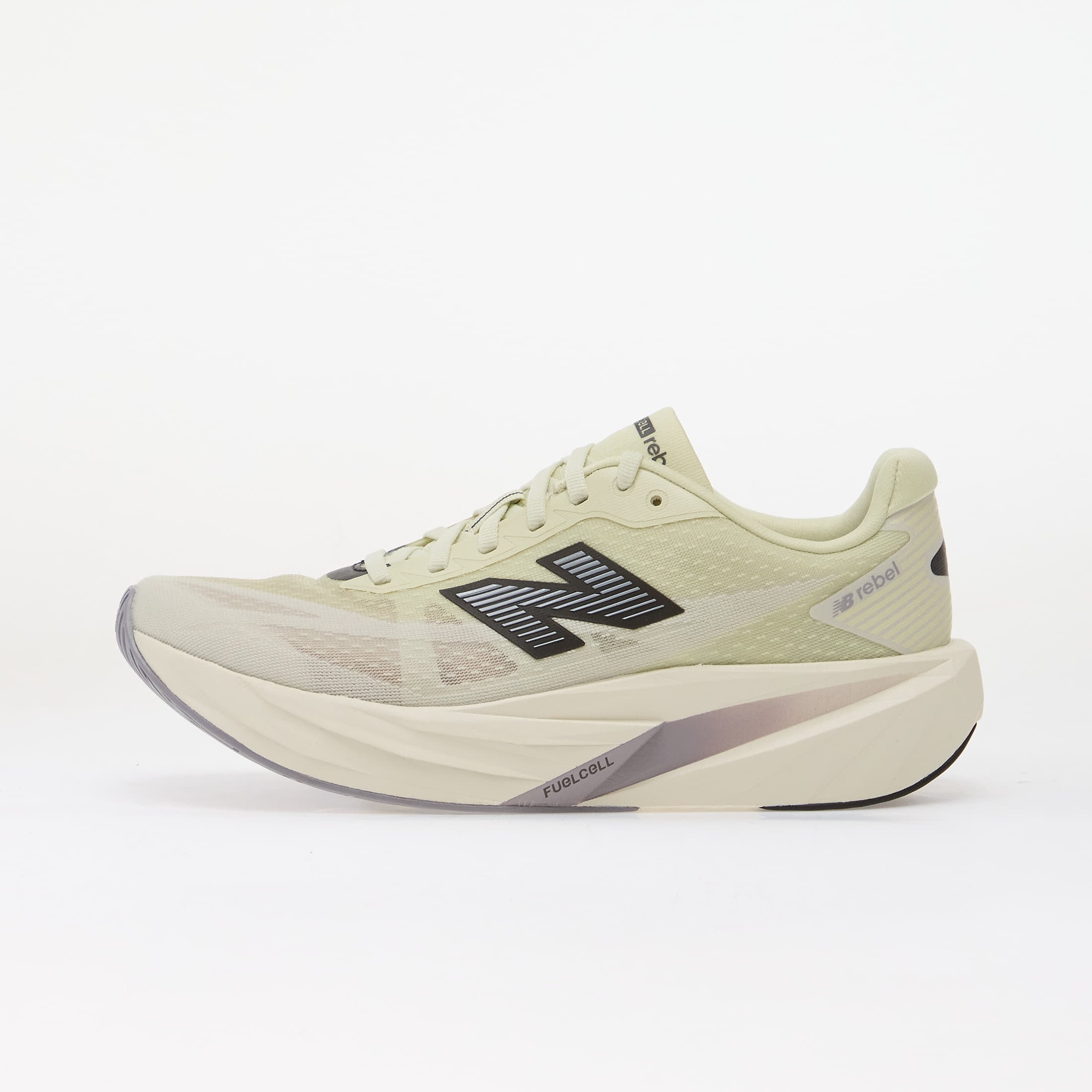 Baskets New Balance FuelCell Rebel v5 Pistachio Butter Digital Mist EUR 42 139 €