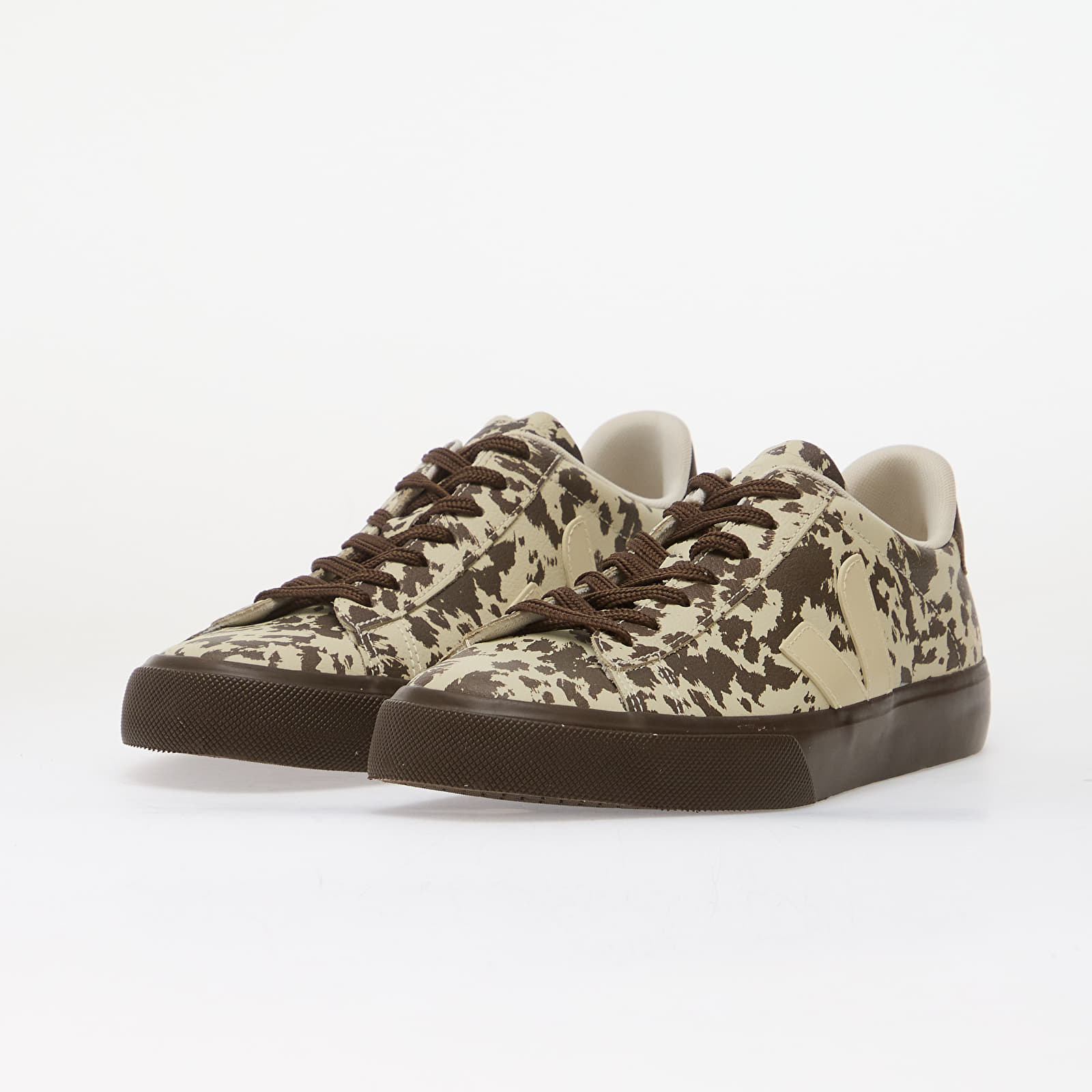 Дамски кецове и обувки Veja Campo Leather Pierre-Wild-Country