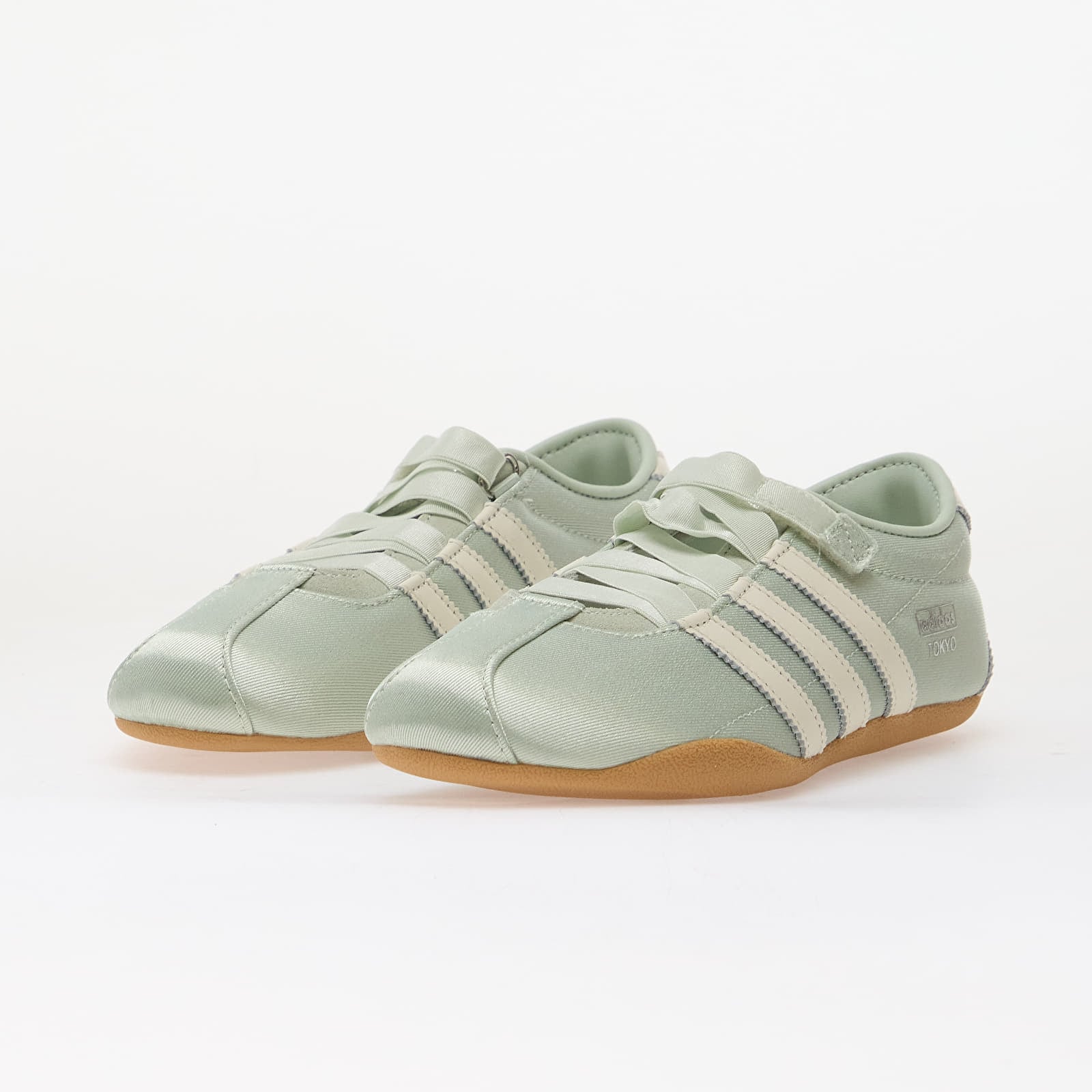 Sneakers og sko til kvinder adidas Tokyo Mj Linen Green/ Off White/ Silver Met.