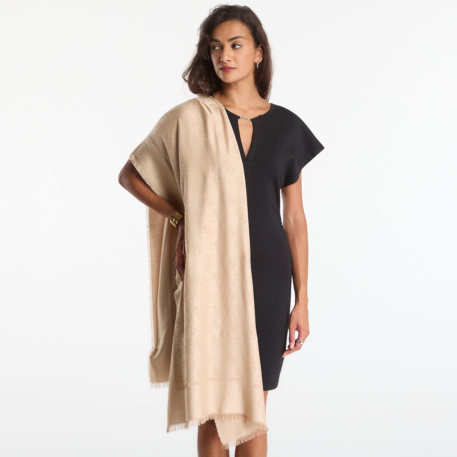 Huivit Guess Jacquard Scarf 70x180 Beige