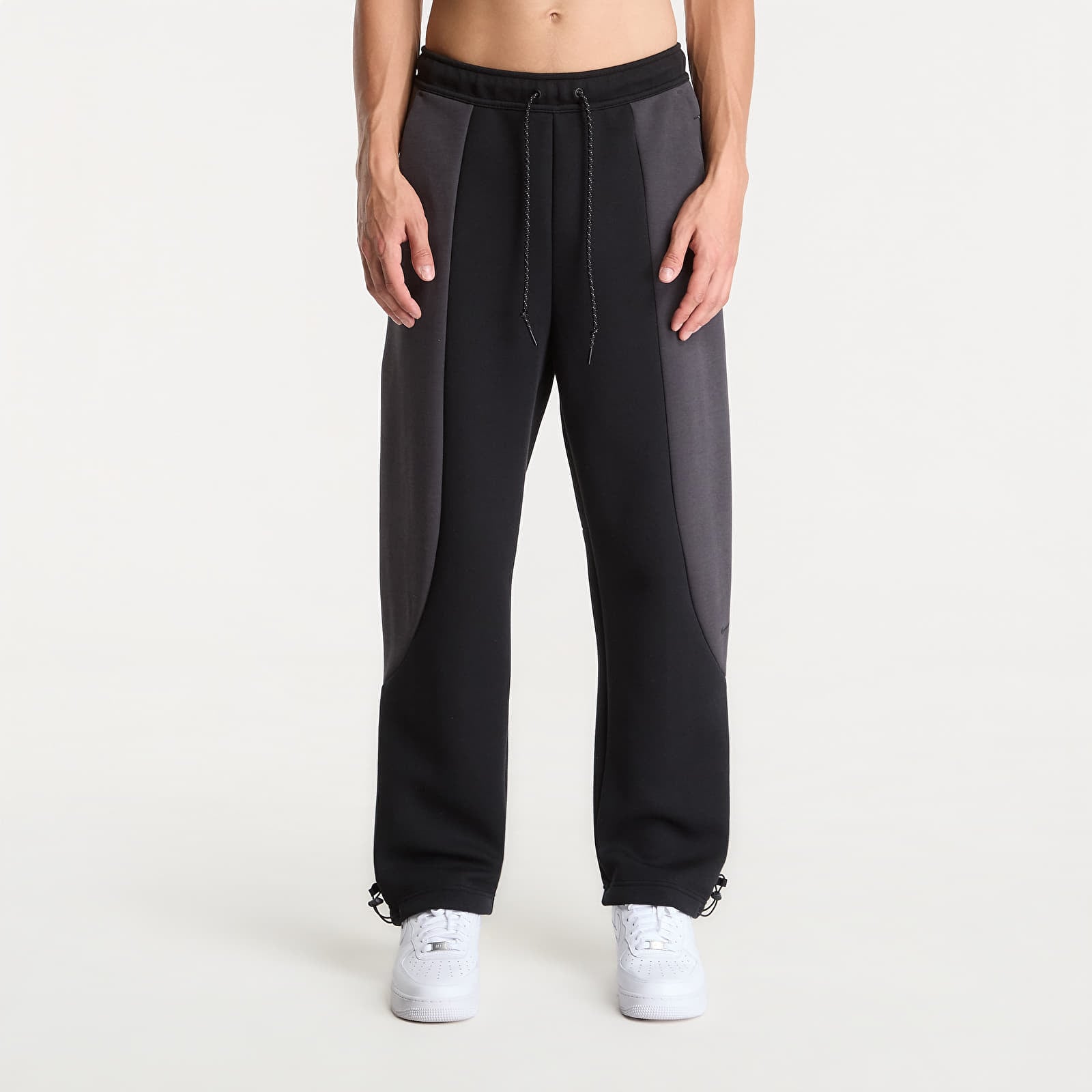 Calças de treino para homem Nike Tech Men's Color-Block Open-Hem Fleece Pants Black/ Anthracite/ Black