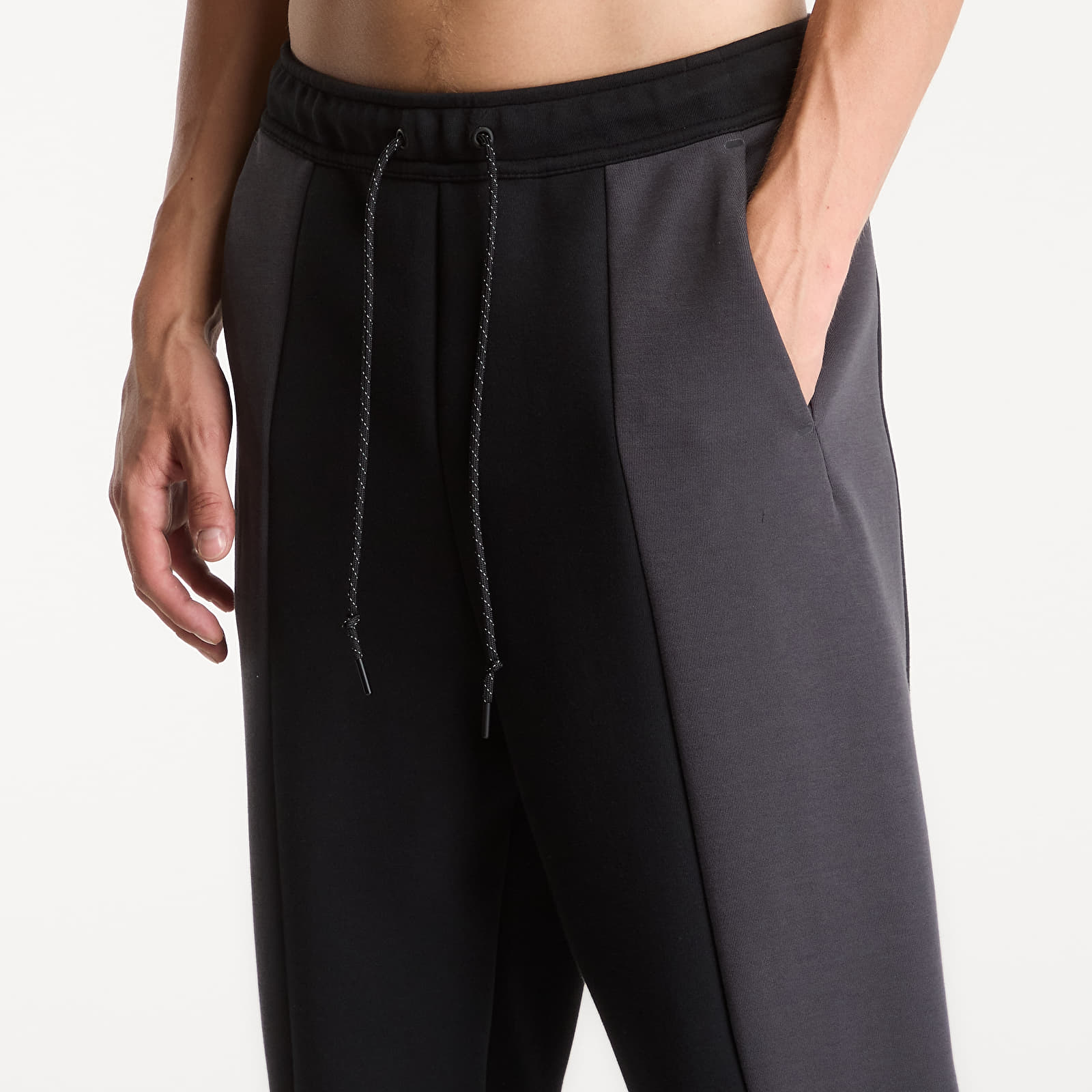 Calças de treino para homem Nike Tech Men's Color-Block Open-Hem Fleece Pants Black/ Anthracite/ Black