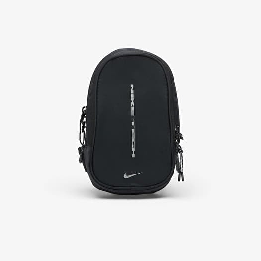 Laukku Nike Commute Nike Tech Crossbody Bag 1L Black/ Black/ Reflect Silver