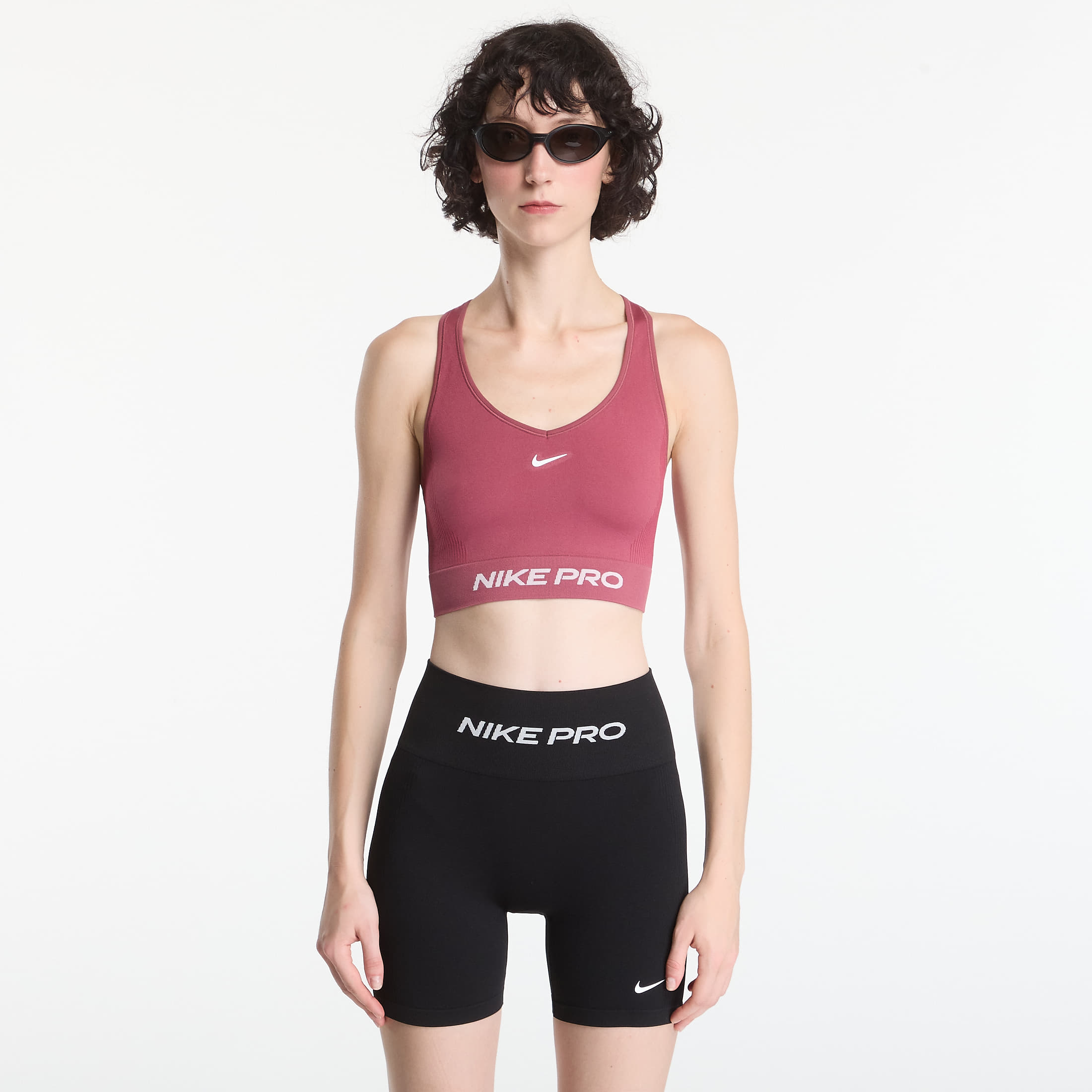 Сутиени Nike Pro Seamless Women's Dri-FIT Tank Top Pink Smoke/ White XS