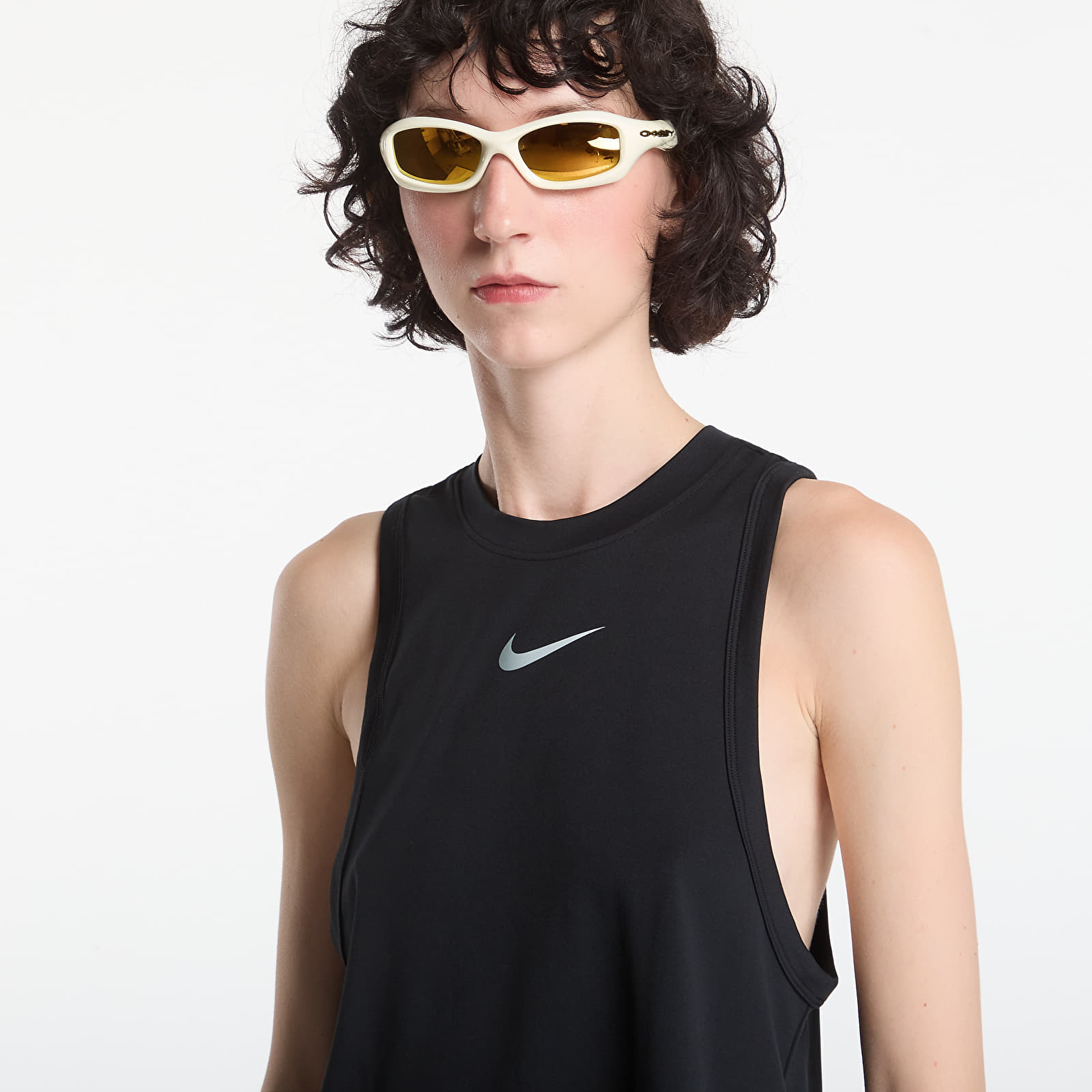 Tanktops für Frauen Nike Pro Women's Dri-FIT Tank Top Black/ White