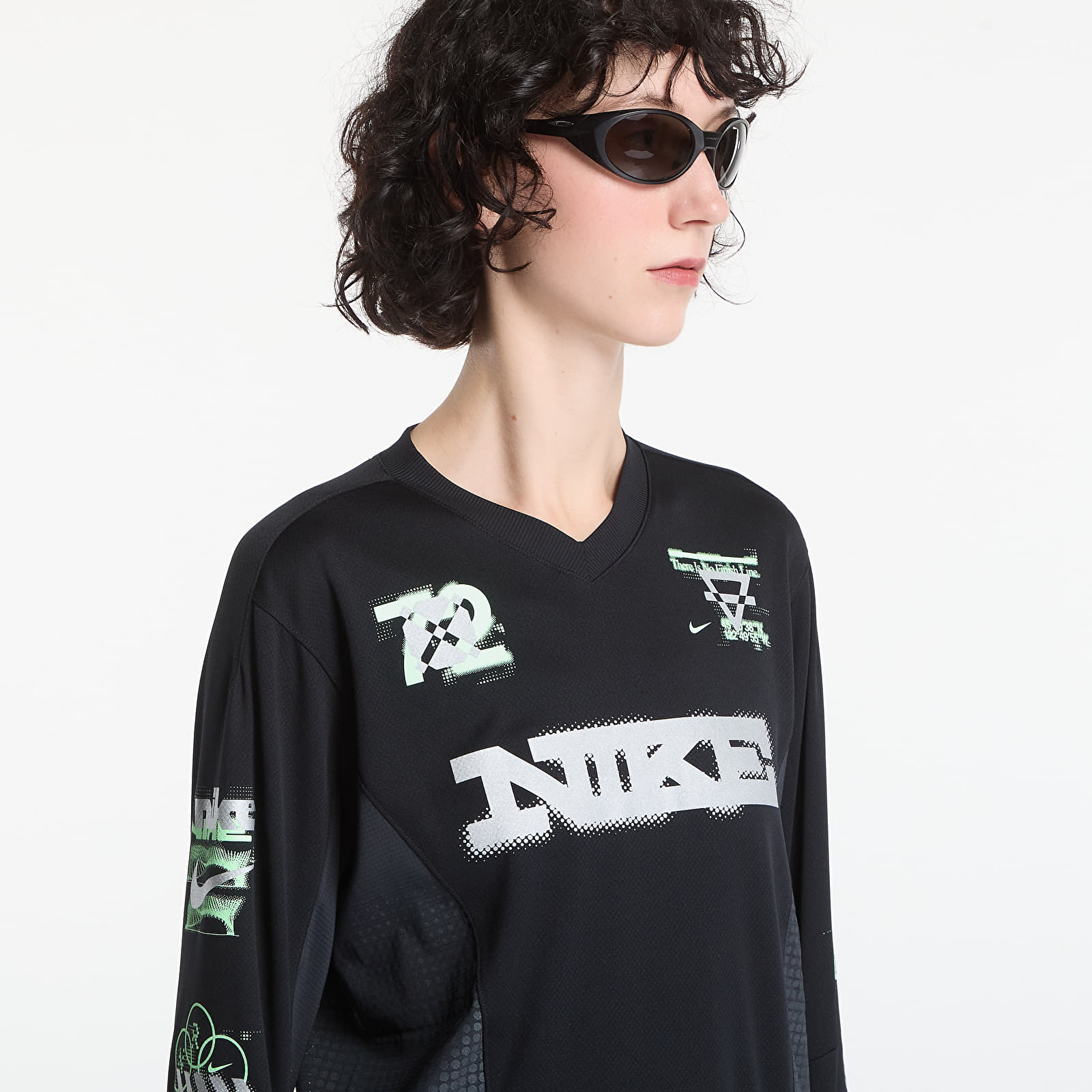 T-shirts de senhora Nike Swift Women's Long-Sleeve Running Top Black/ Iron Grey/ Reflective Silv