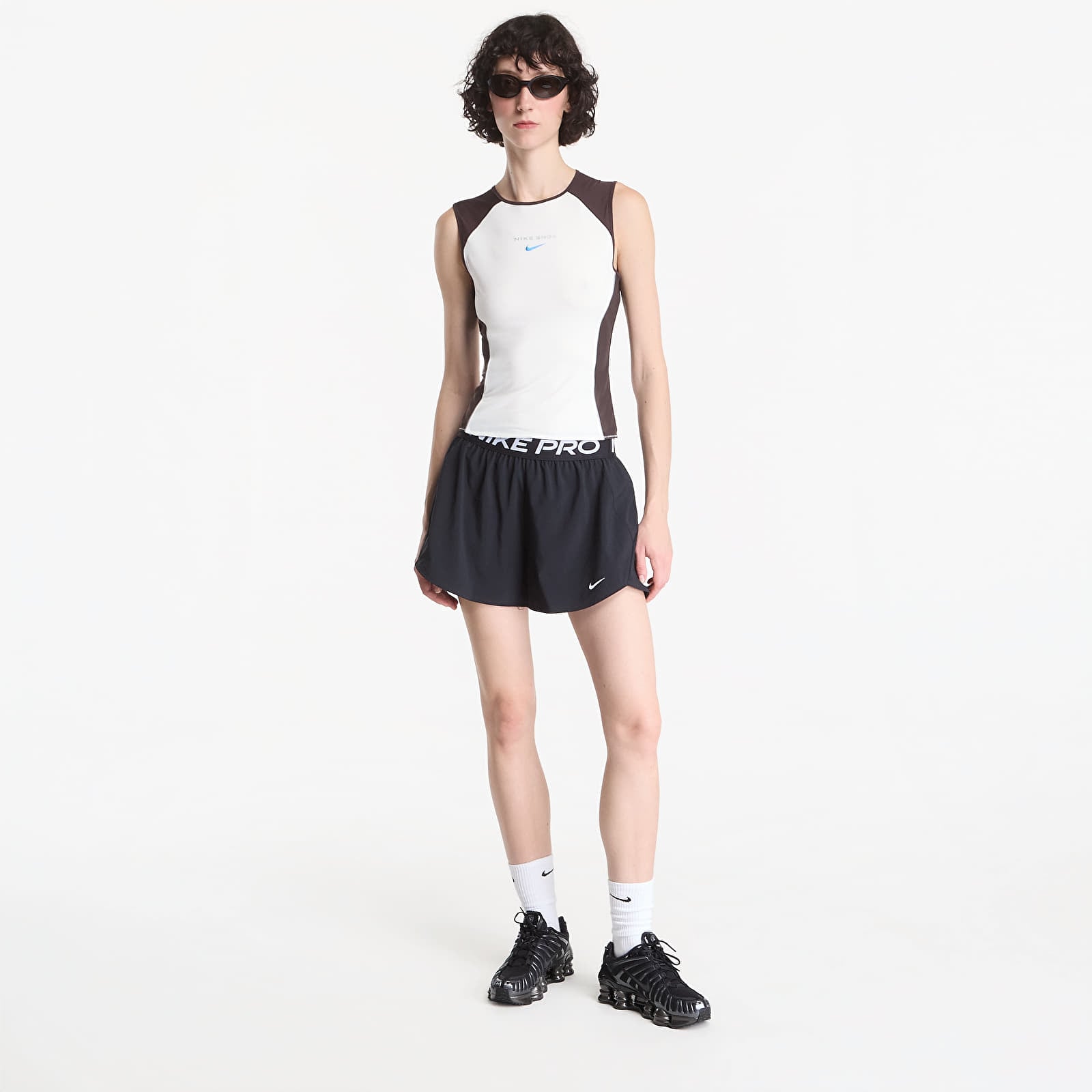 Dámská tílka Nike Sportswear Women's Tank Top Sail/ Velvet Brown